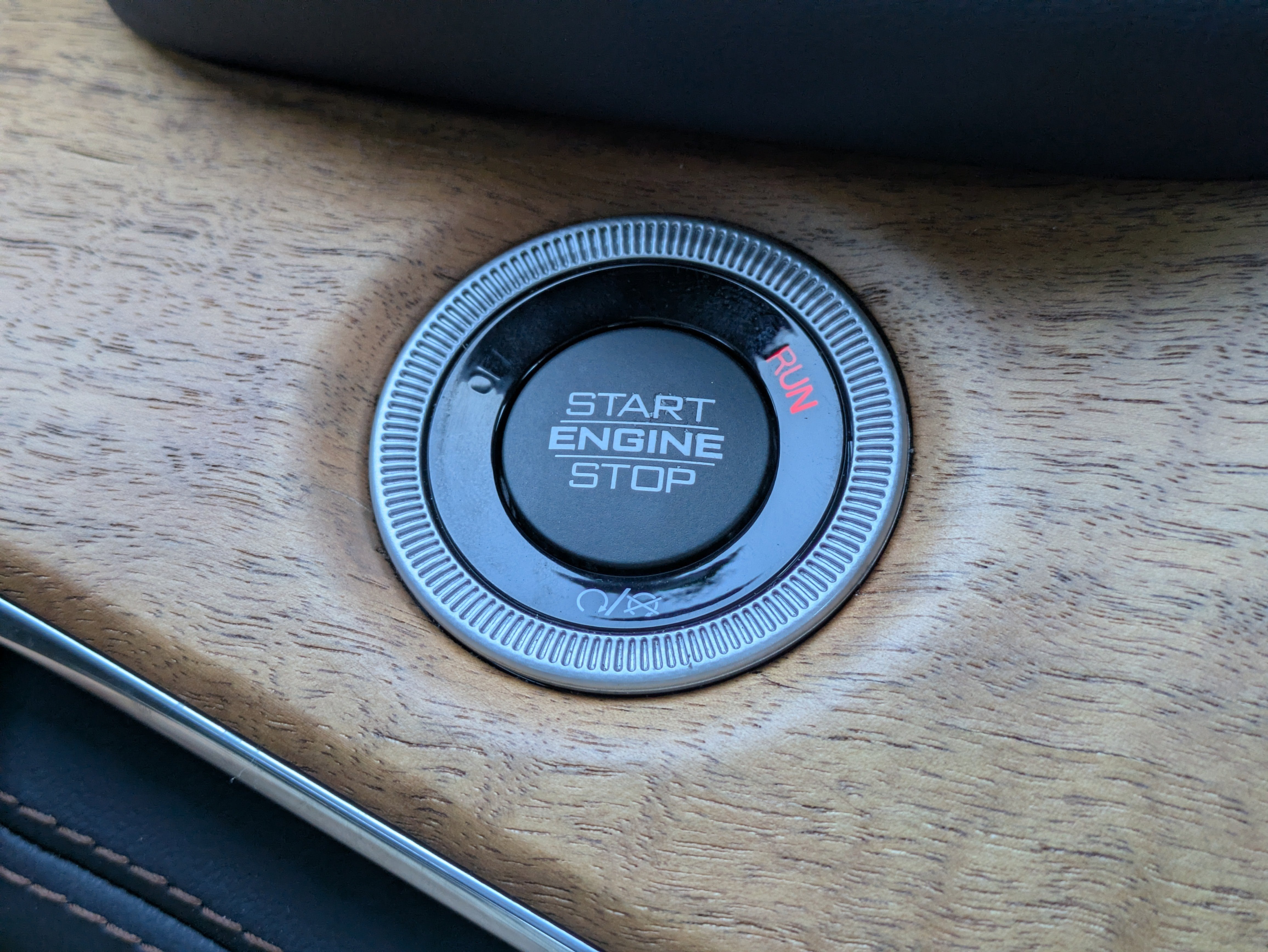 2023 Jeep Grand Cherokee Summit Reserve
