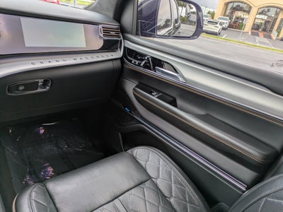 2022 Jeep Grand Wagoneer Series III