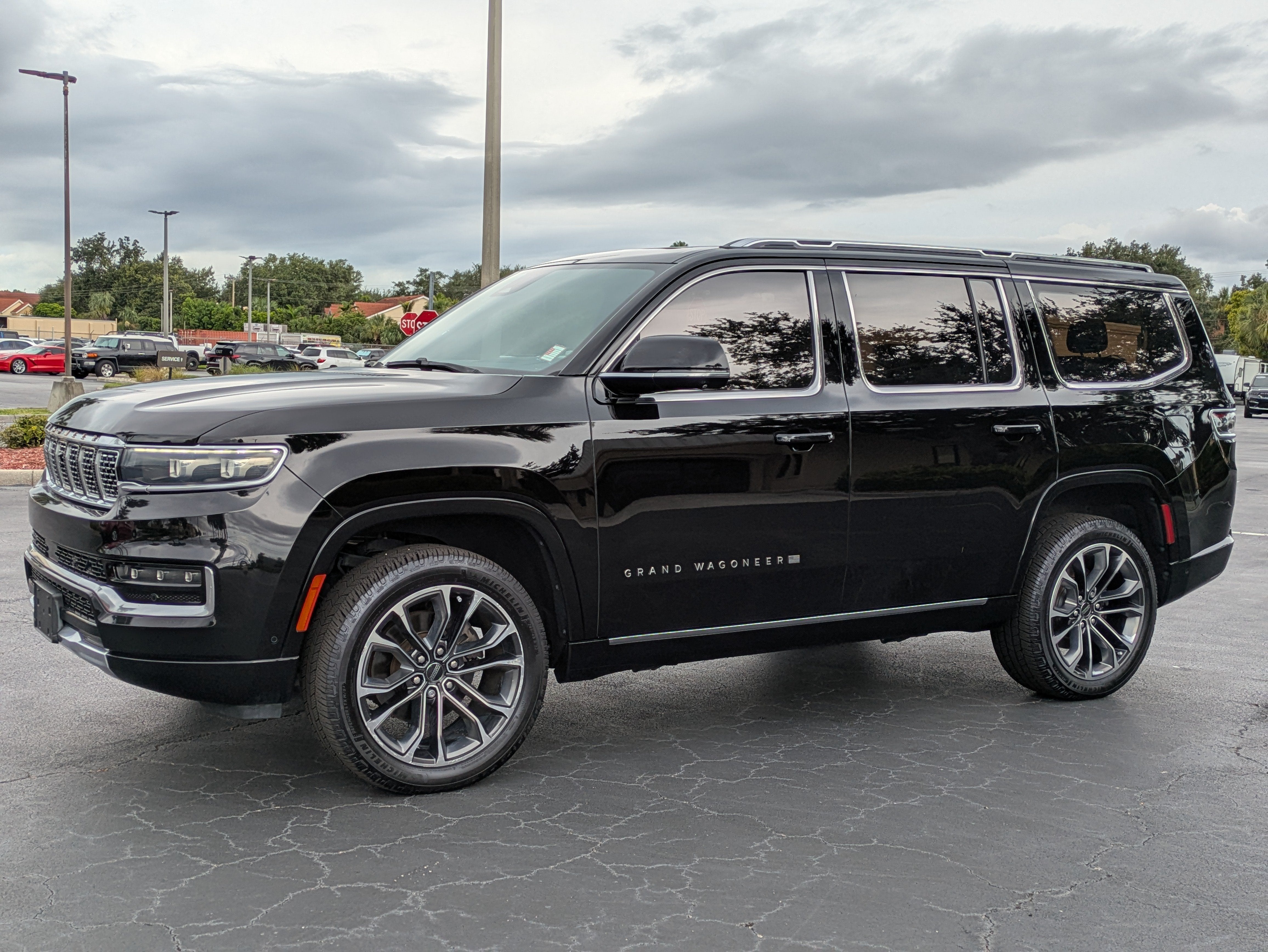 2022 Jeep Grand Wagoneer Series III