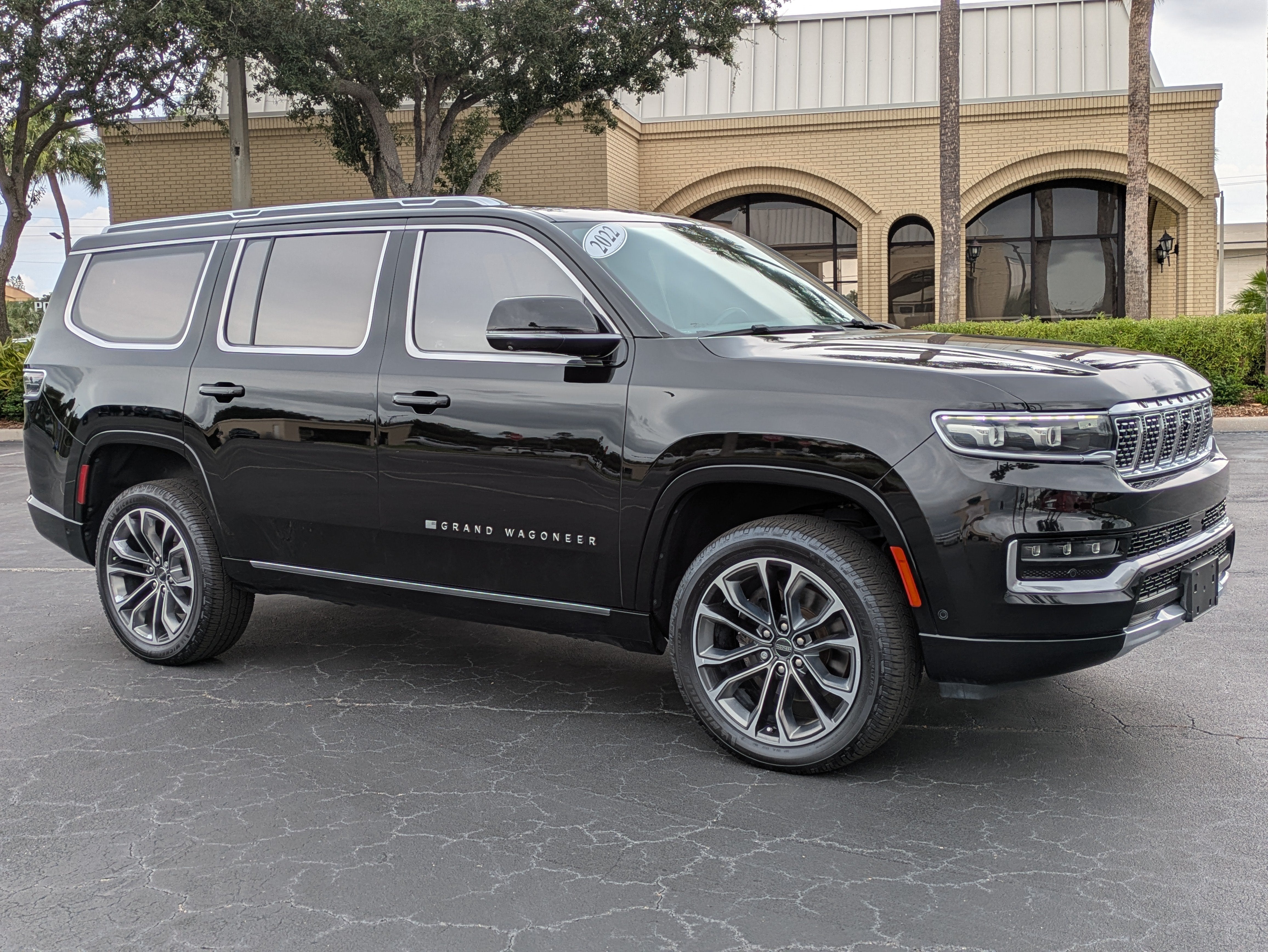 2022 Jeep Grand Wagoneer Series III