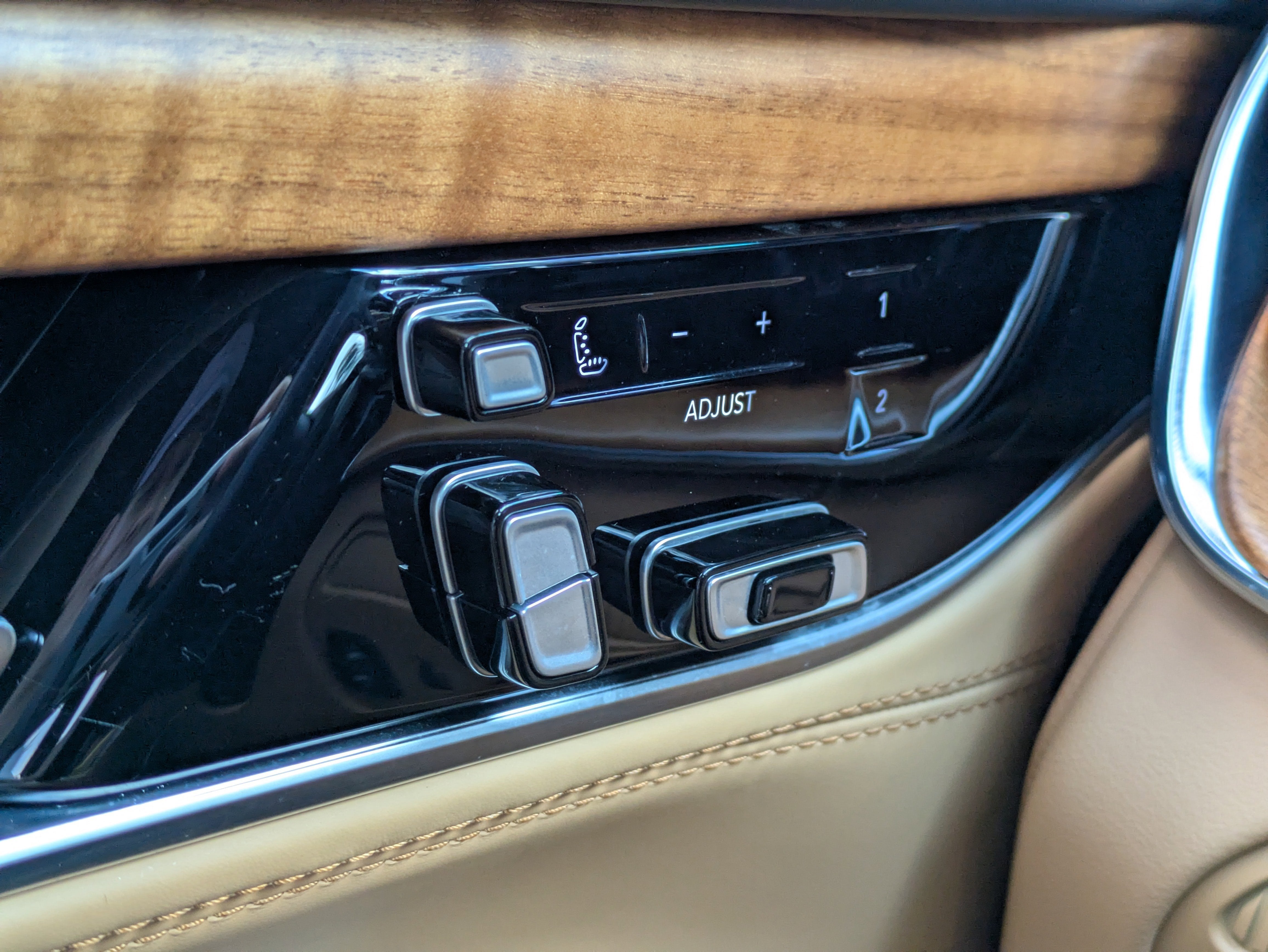 2023 Jeep Grand Wagoneer Series III
