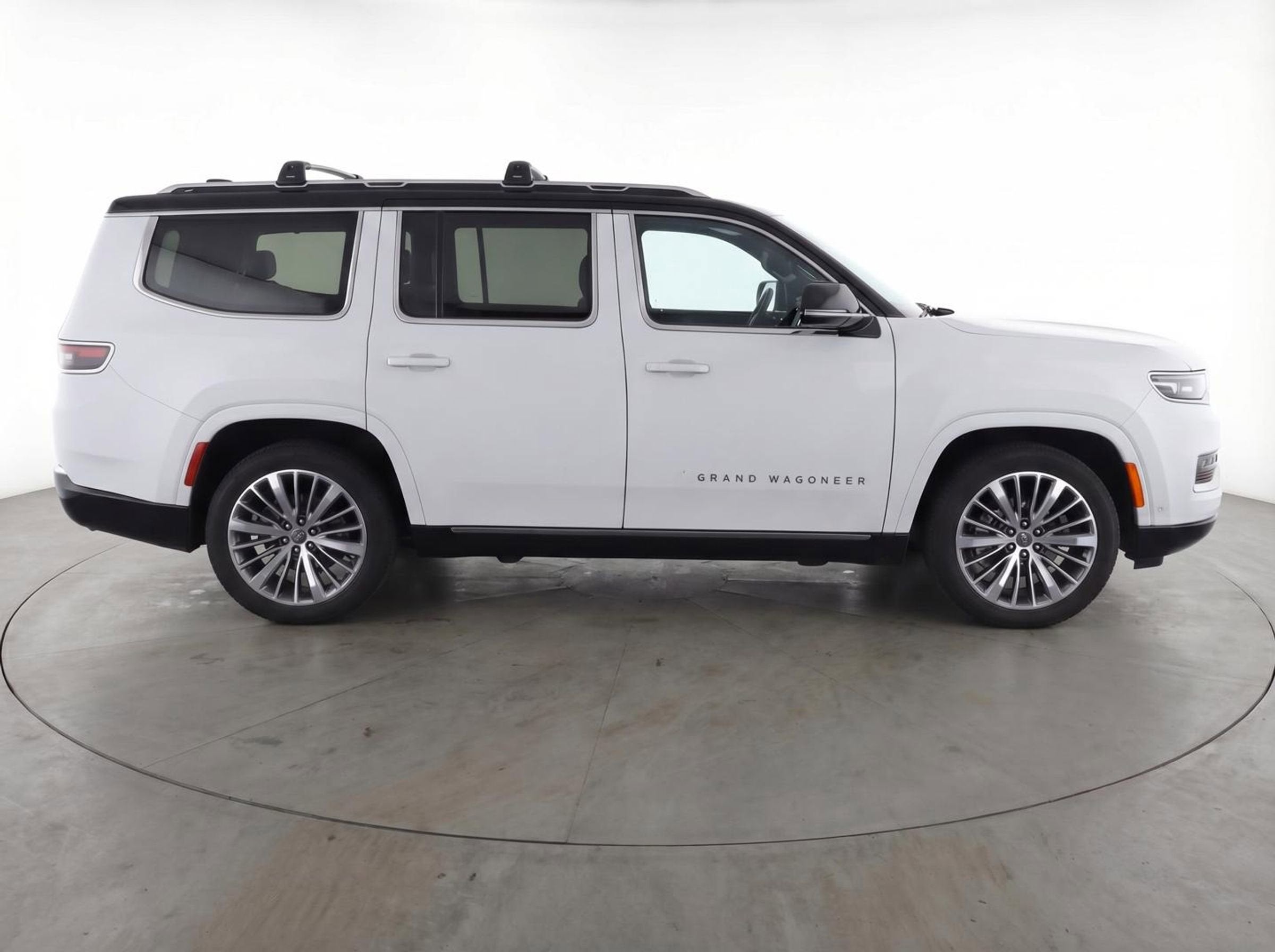 2023 Jeep Grand Wagoneer Series III