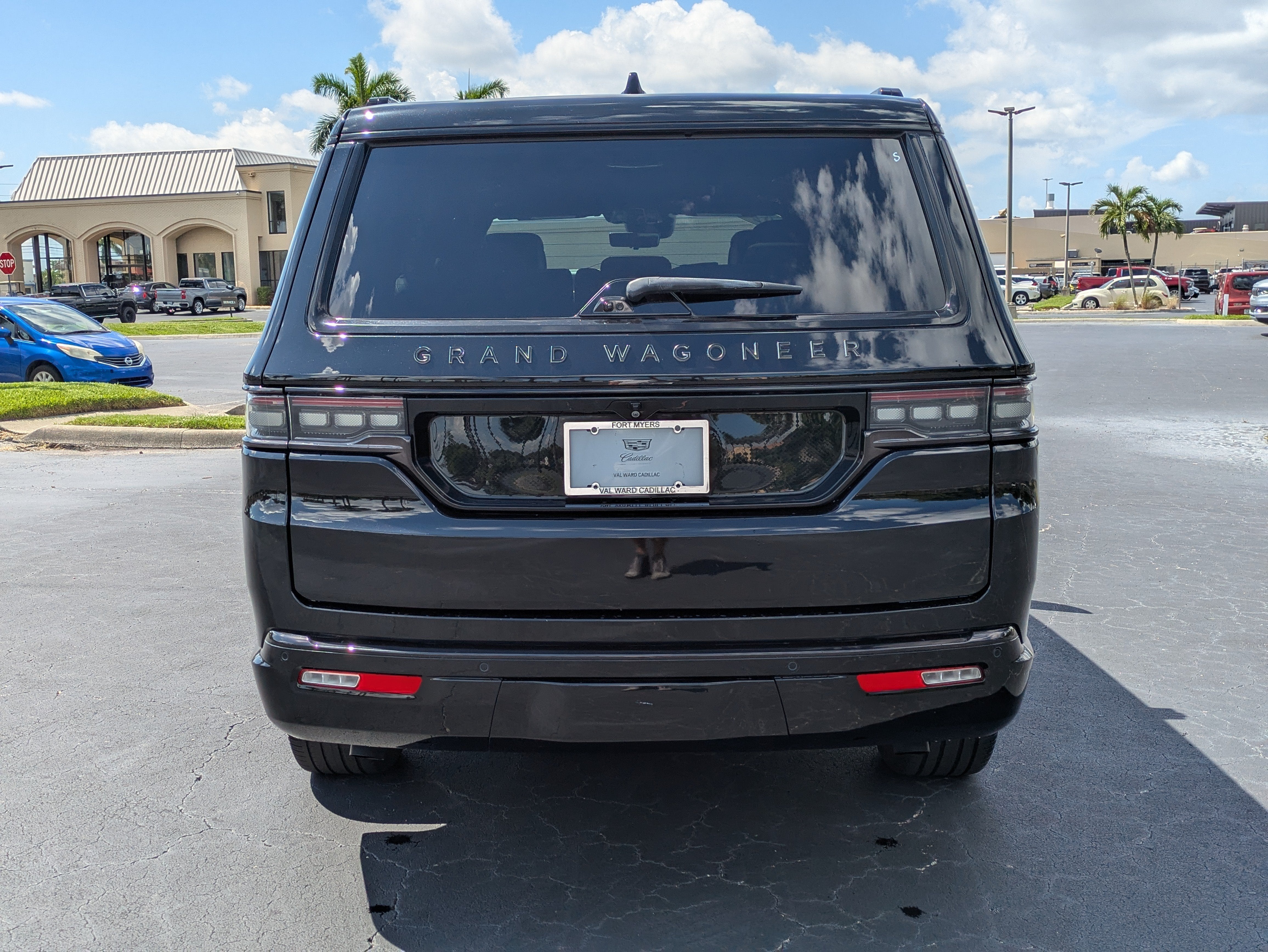 2024 Jeep Grand Wagoneer Series III Obsidian