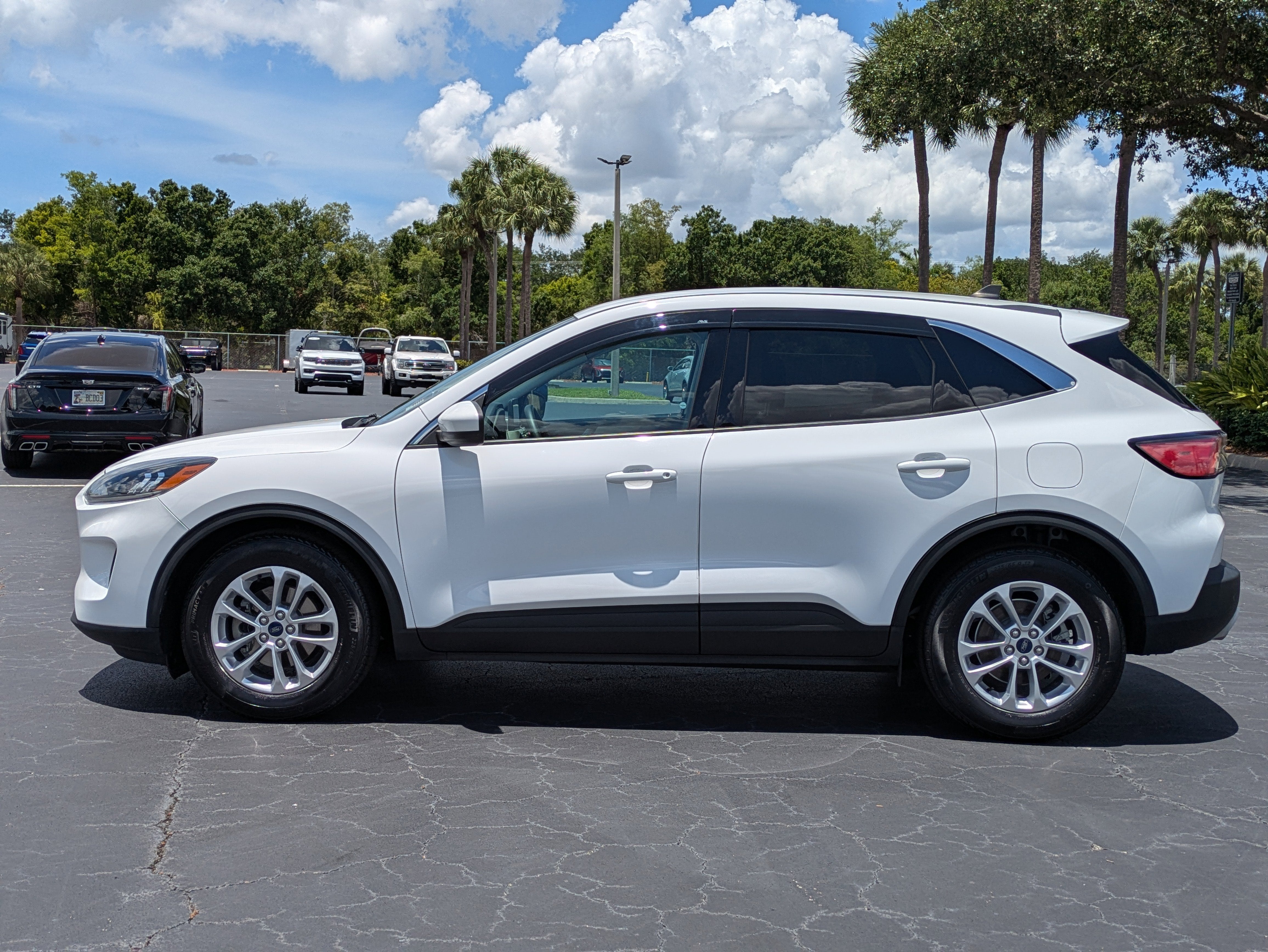 2021 Ford Escape SE