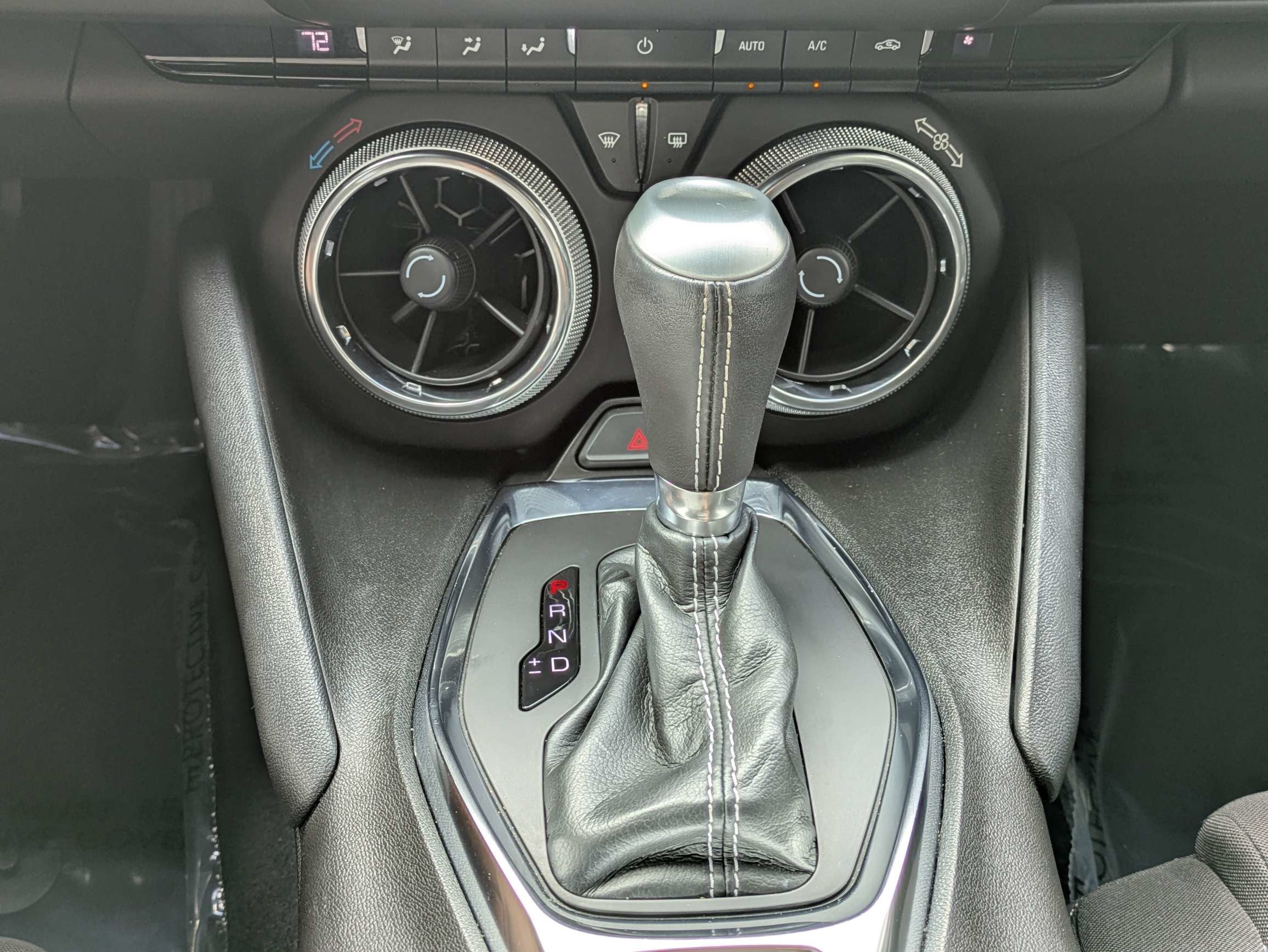 2022 Chevrolet Camaro LT1