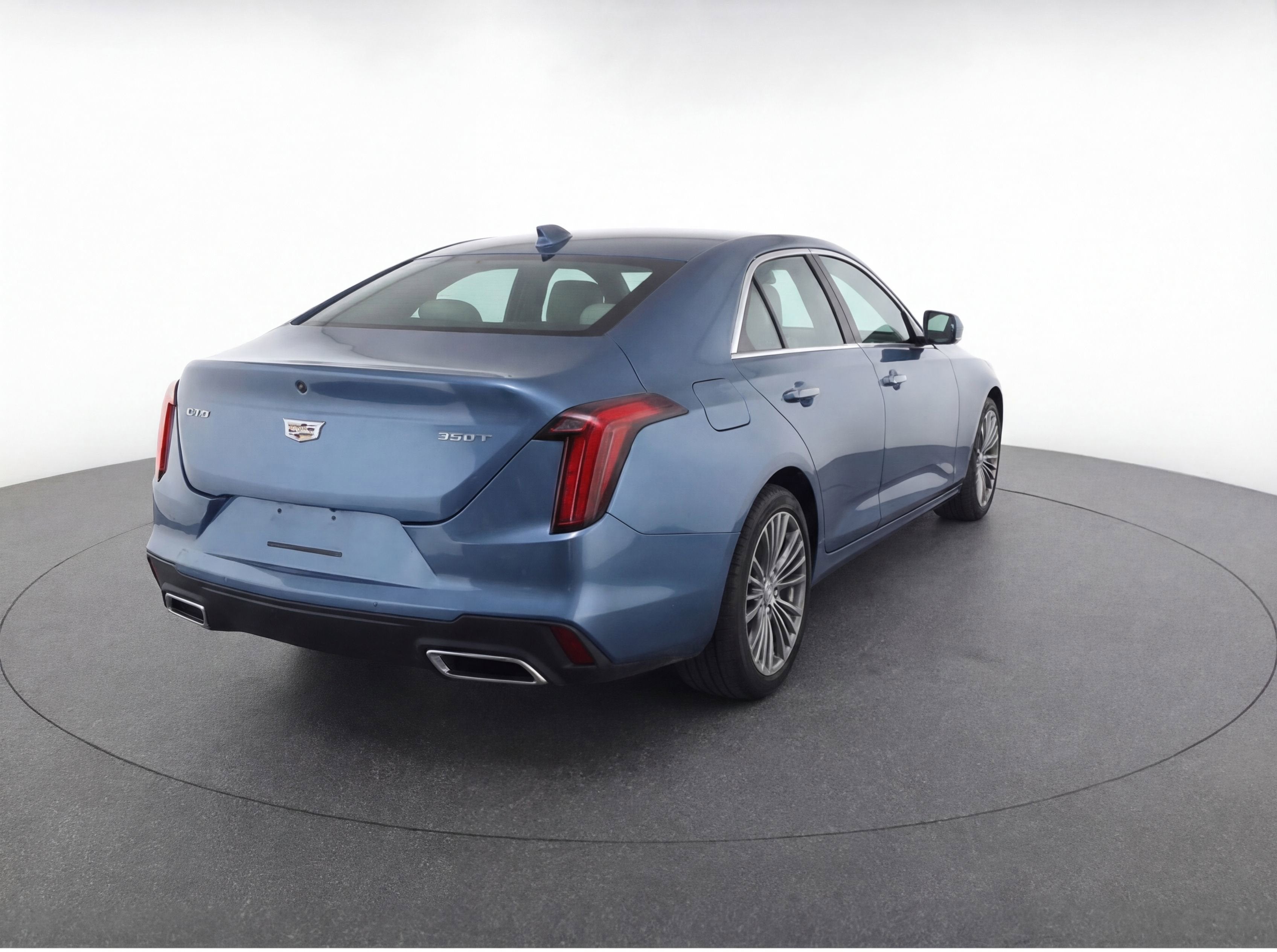 2023 Cadillac CT4 Premium Luxury