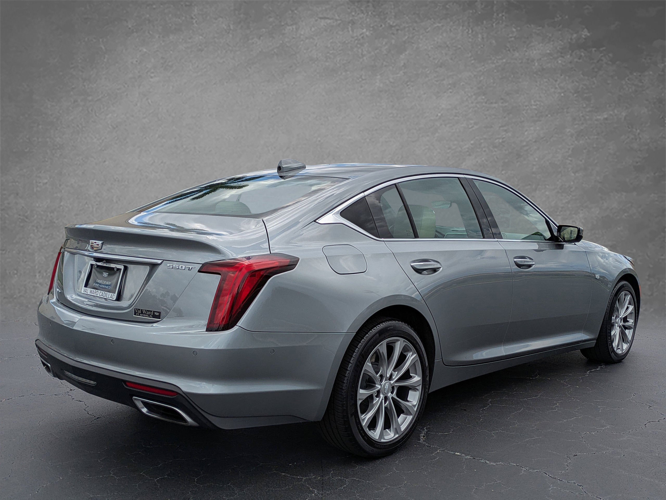 2023 Cadillac CT5 Premium Luxury