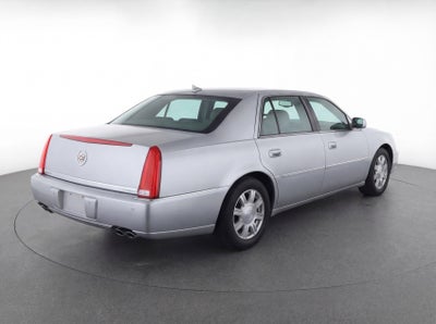 2010 Cadillac DTS w/1SA