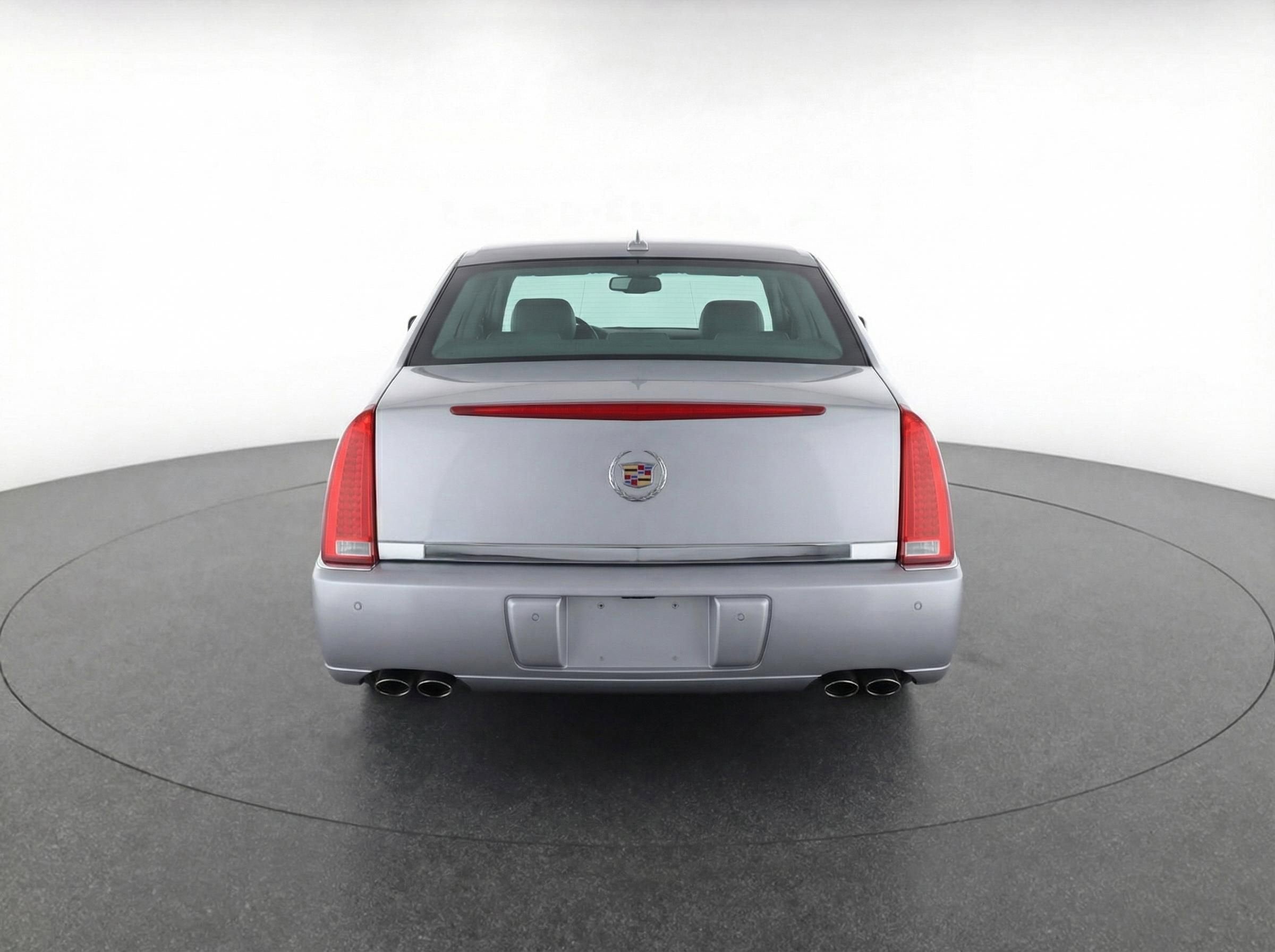 2010 Cadillac DTS w/1SA