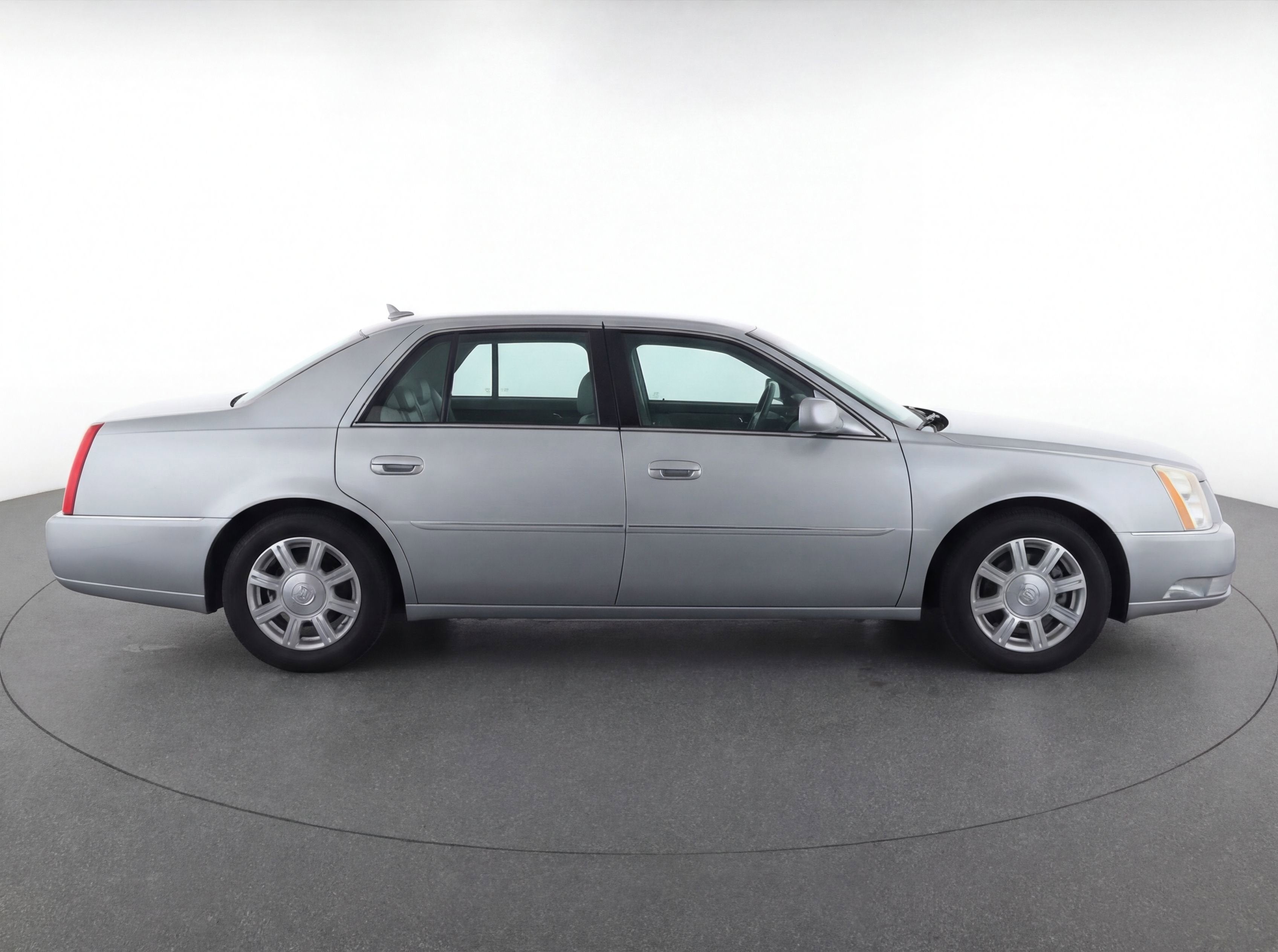 2010 Cadillac DTS w/1SA