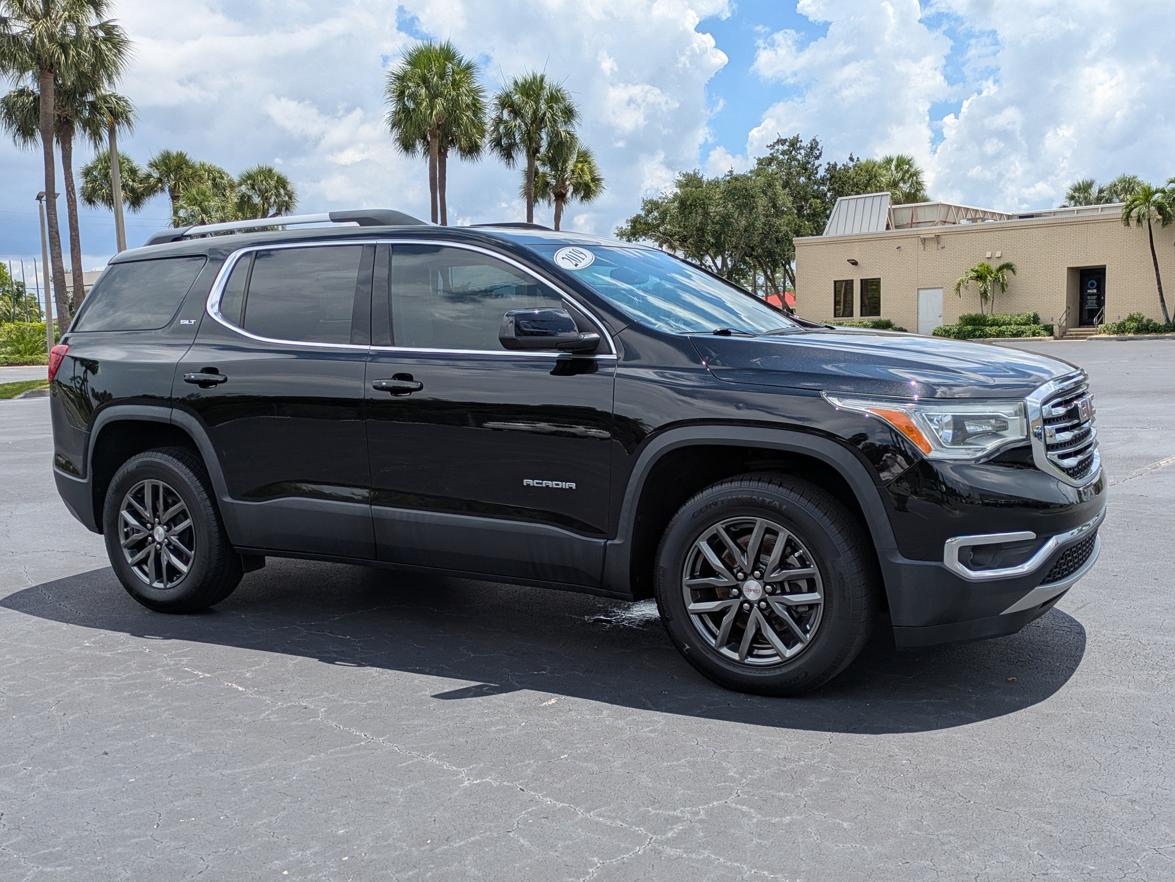 2019 GMC Acadia SLT