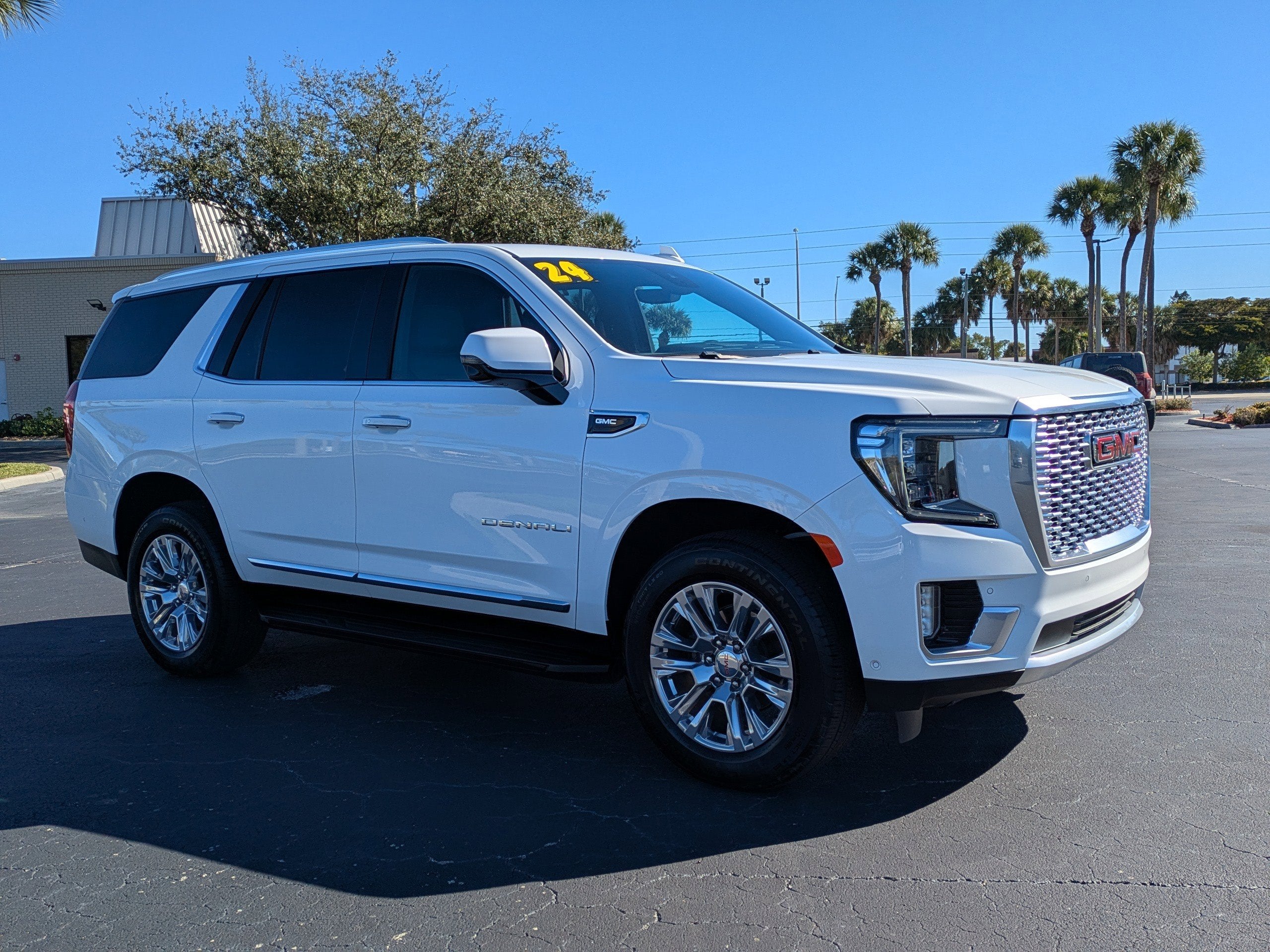 2024 GMC Yukon Denali