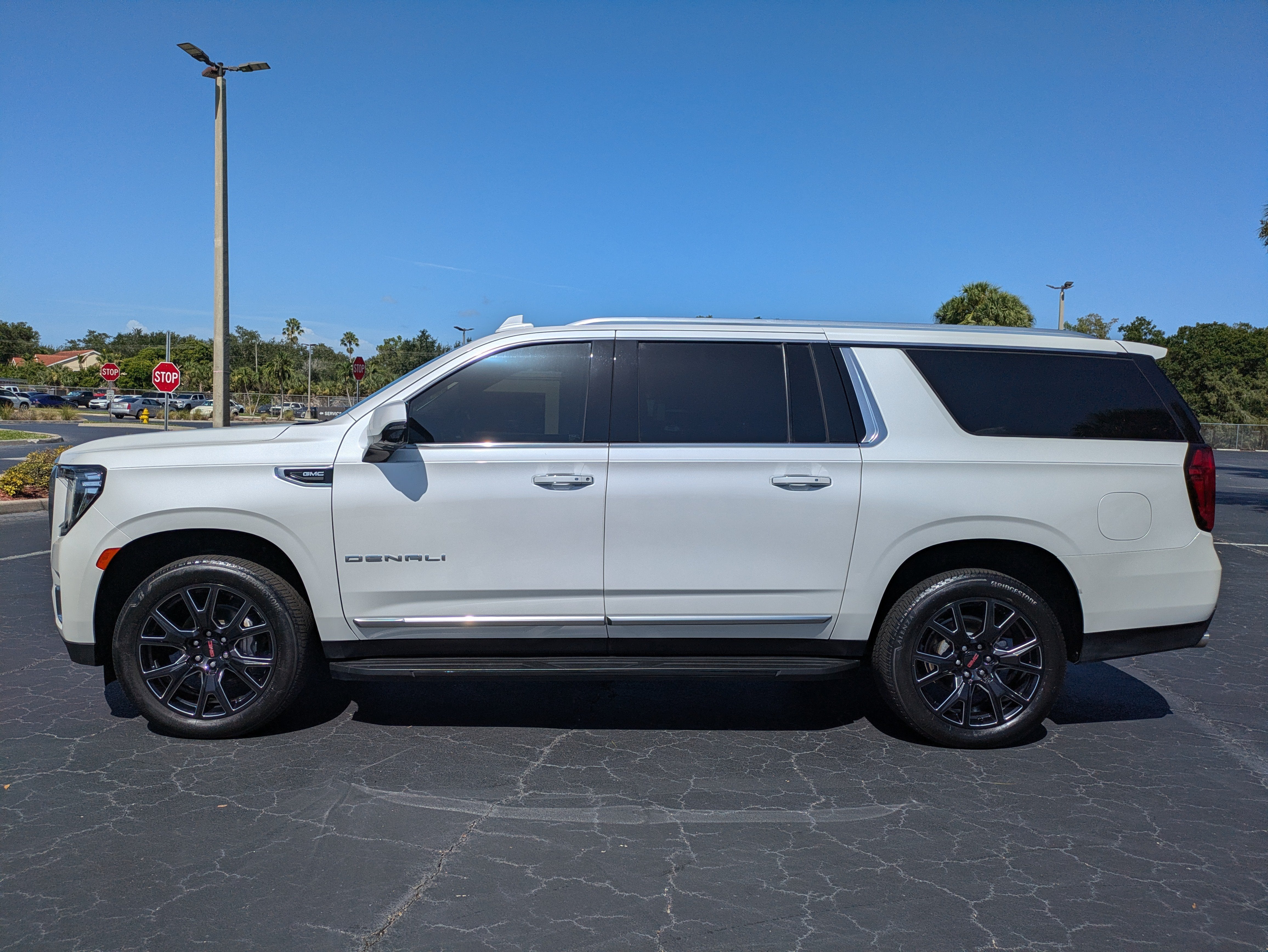 2024 GMC Yukon XL Denali