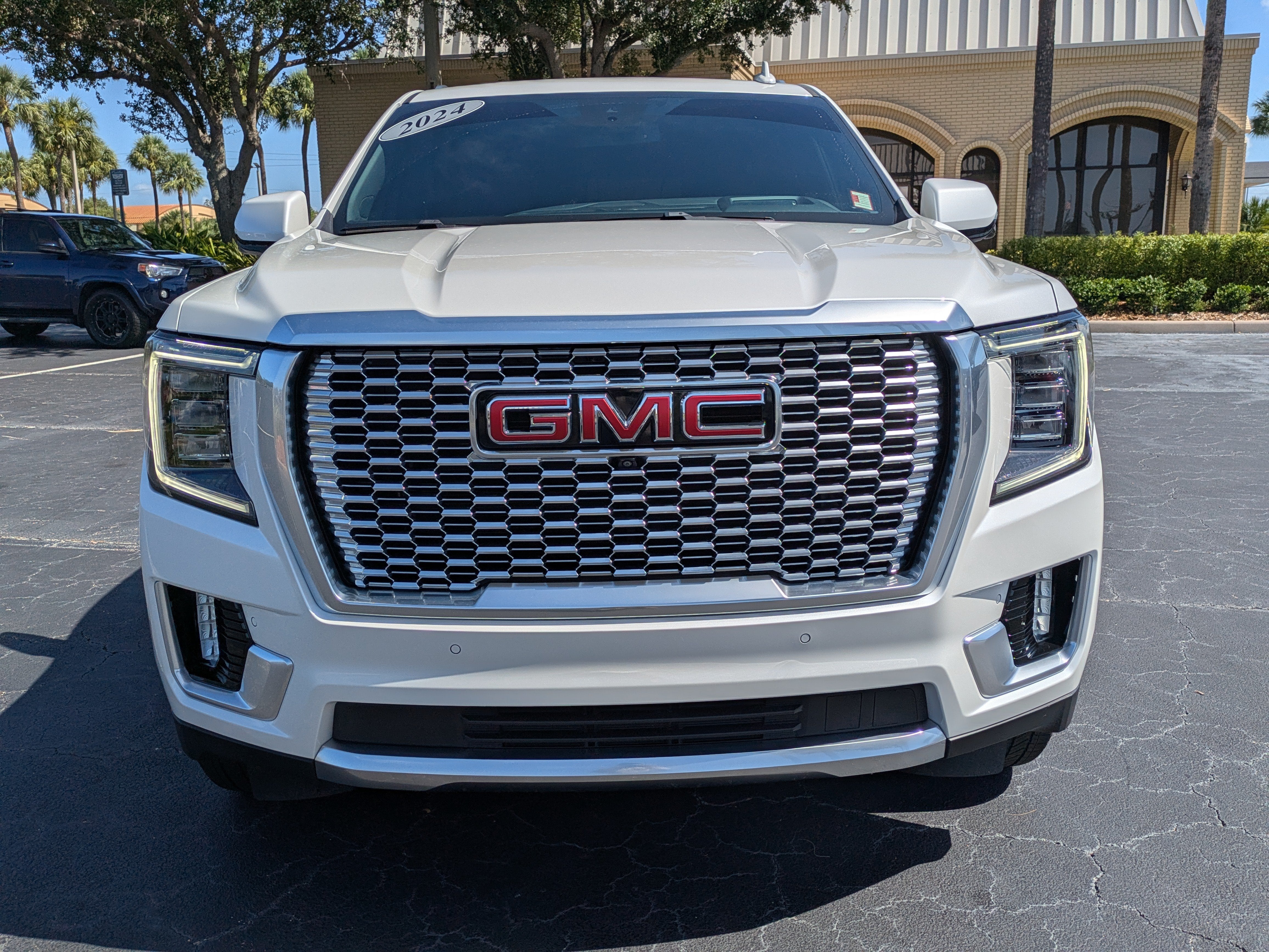 2024 GMC Yukon XL Denali