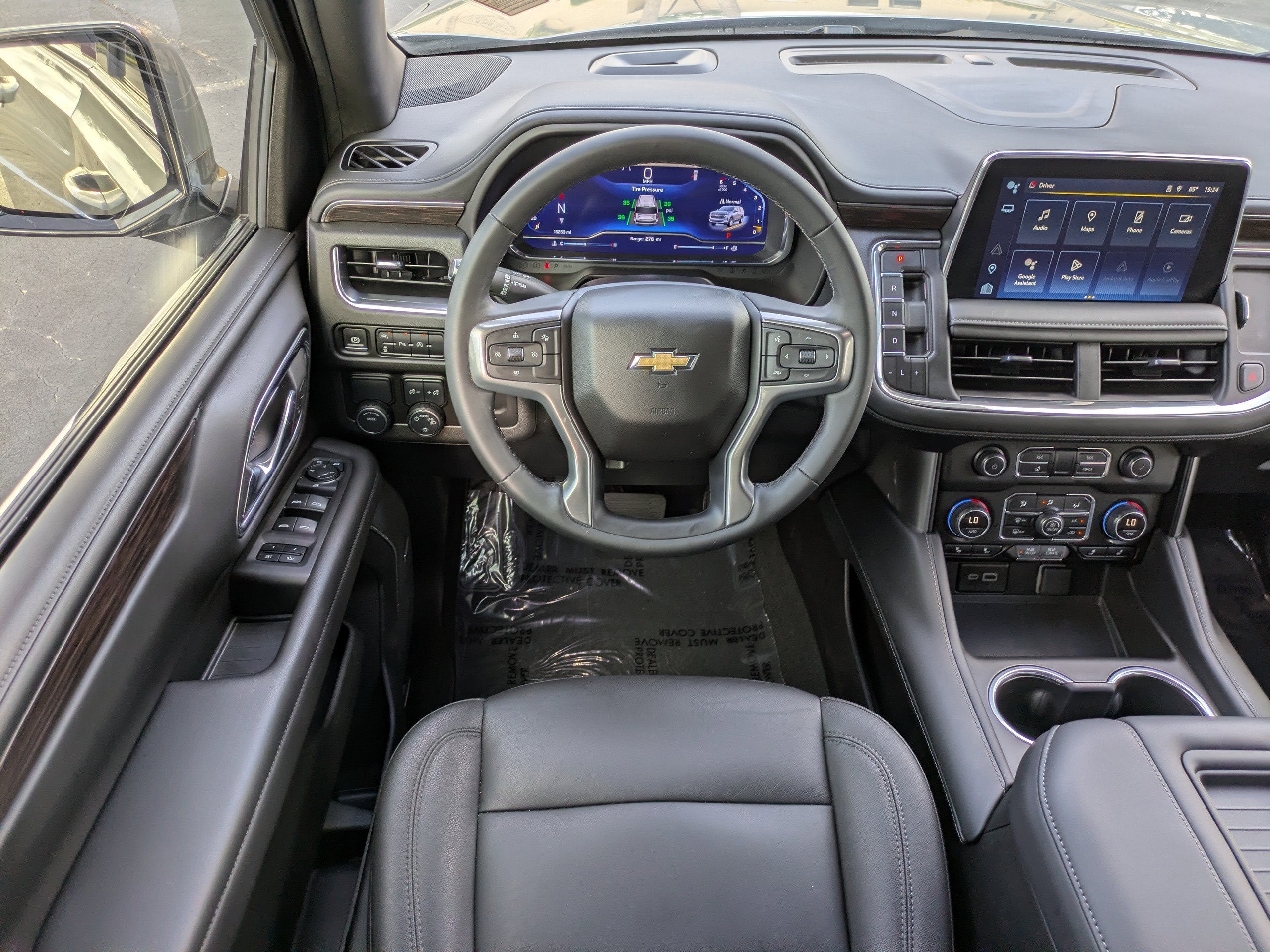 2024 Chevrolet Suburban LT