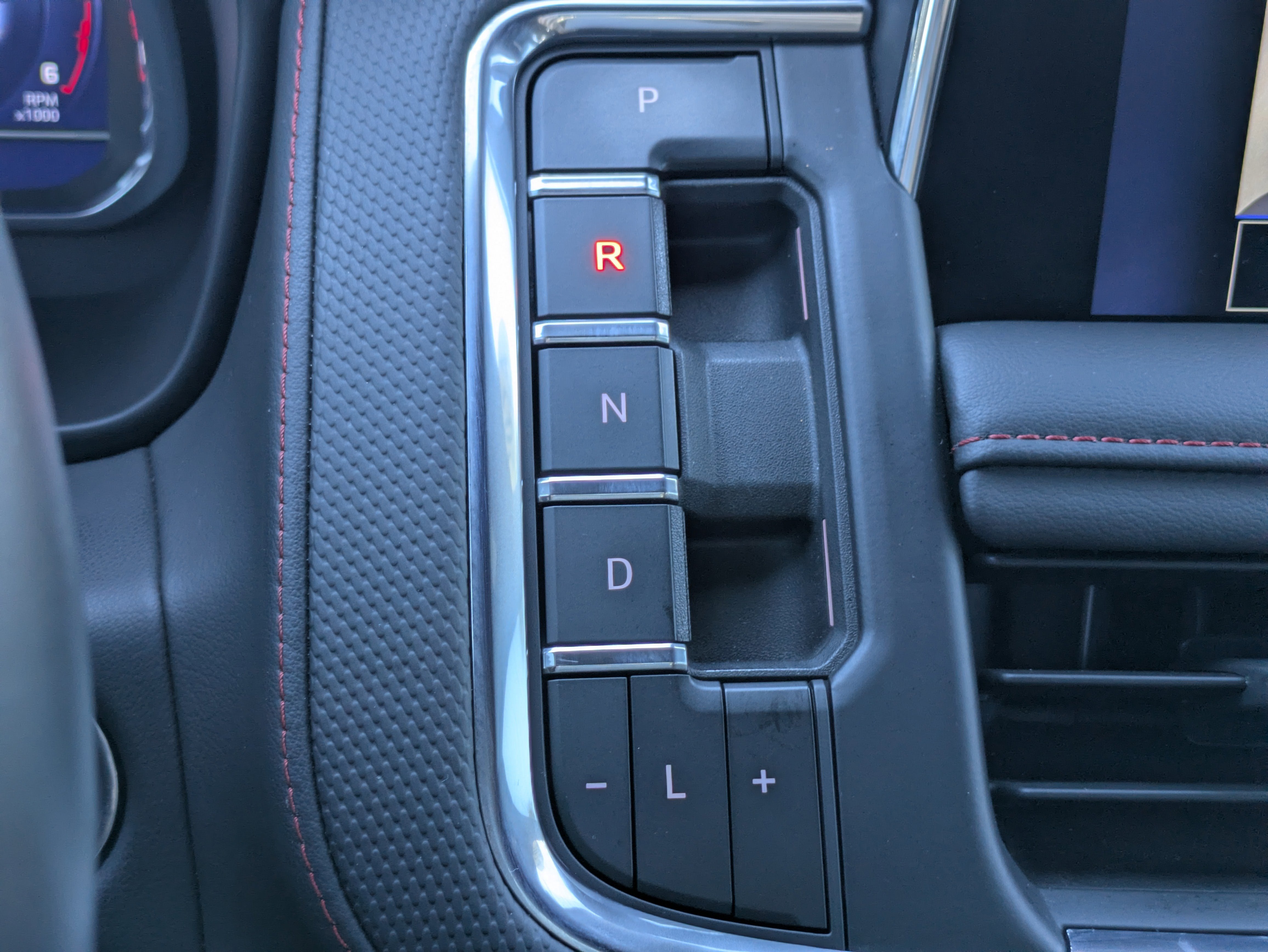2024 Chevrolet Tahoe RST