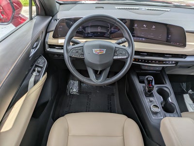 2024 Cadillac XT4 Luxury