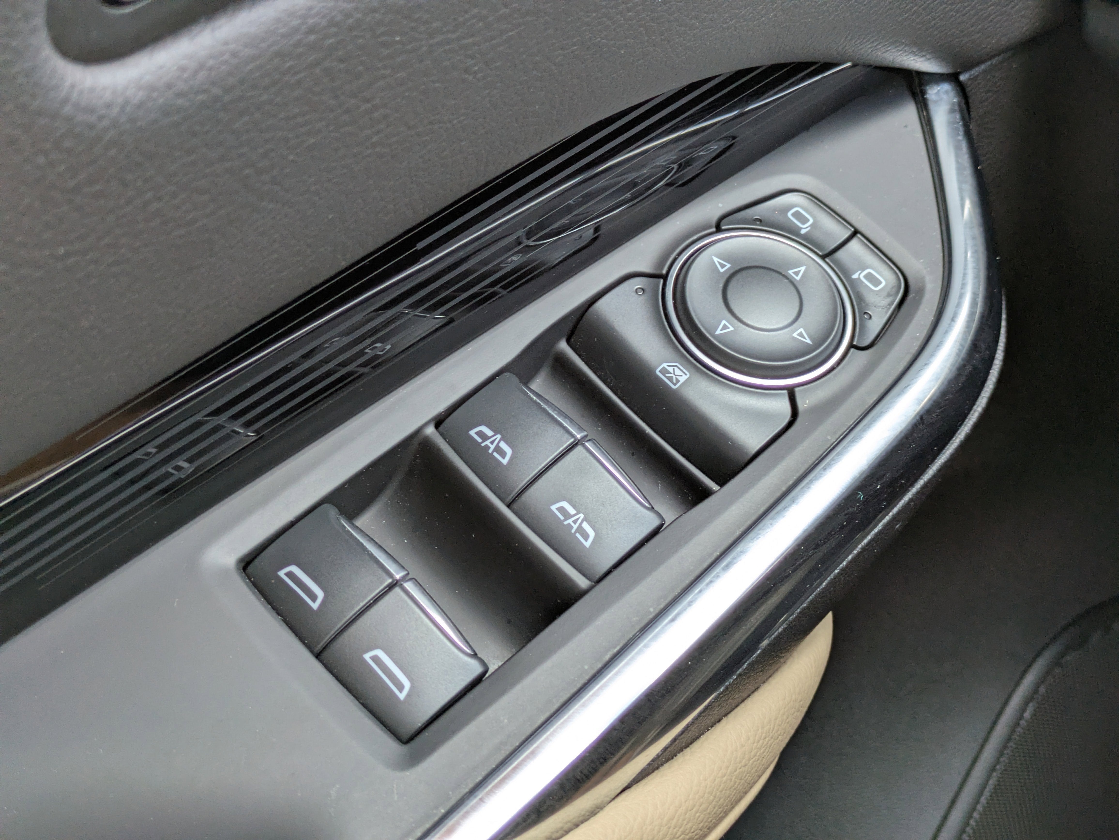 2024 Cadillac XT4 Luxury