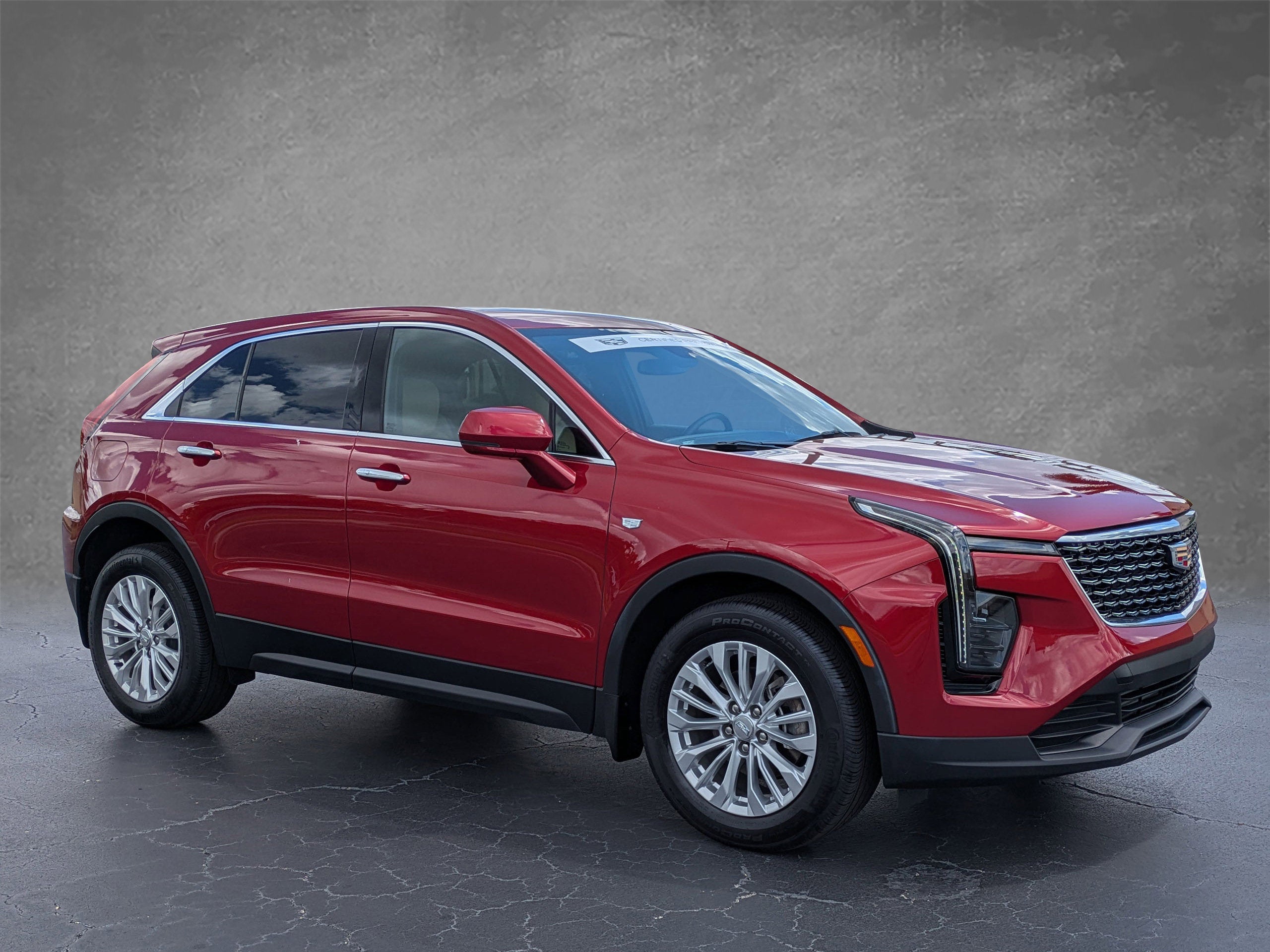 2024 Cadillac XT4 Luxury