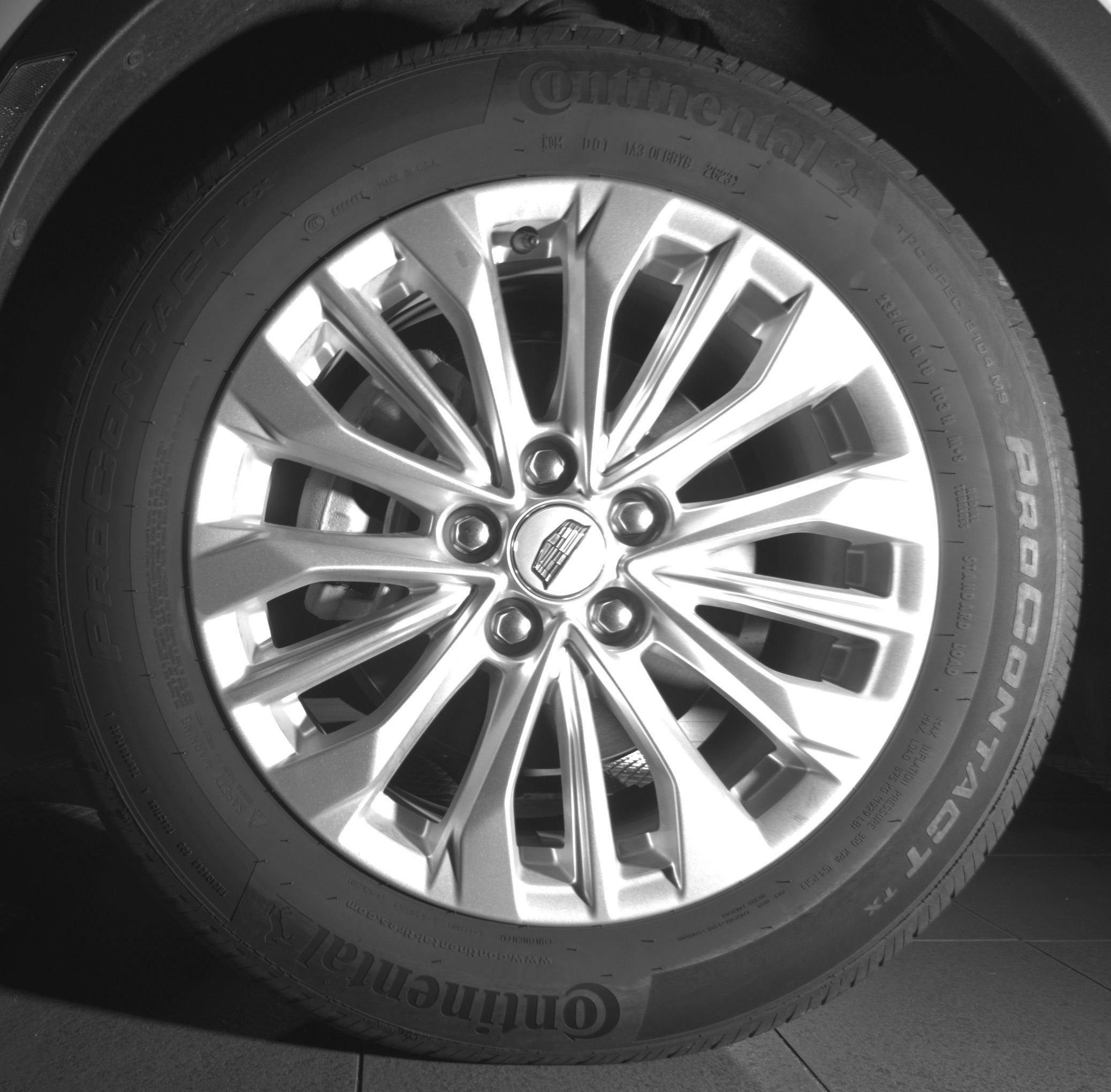 2024 Cadillac XT4 Luxury