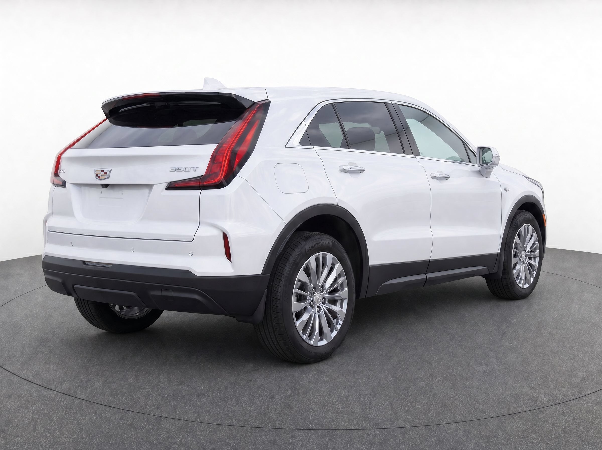 2024 Cadillac XT4 Luxury