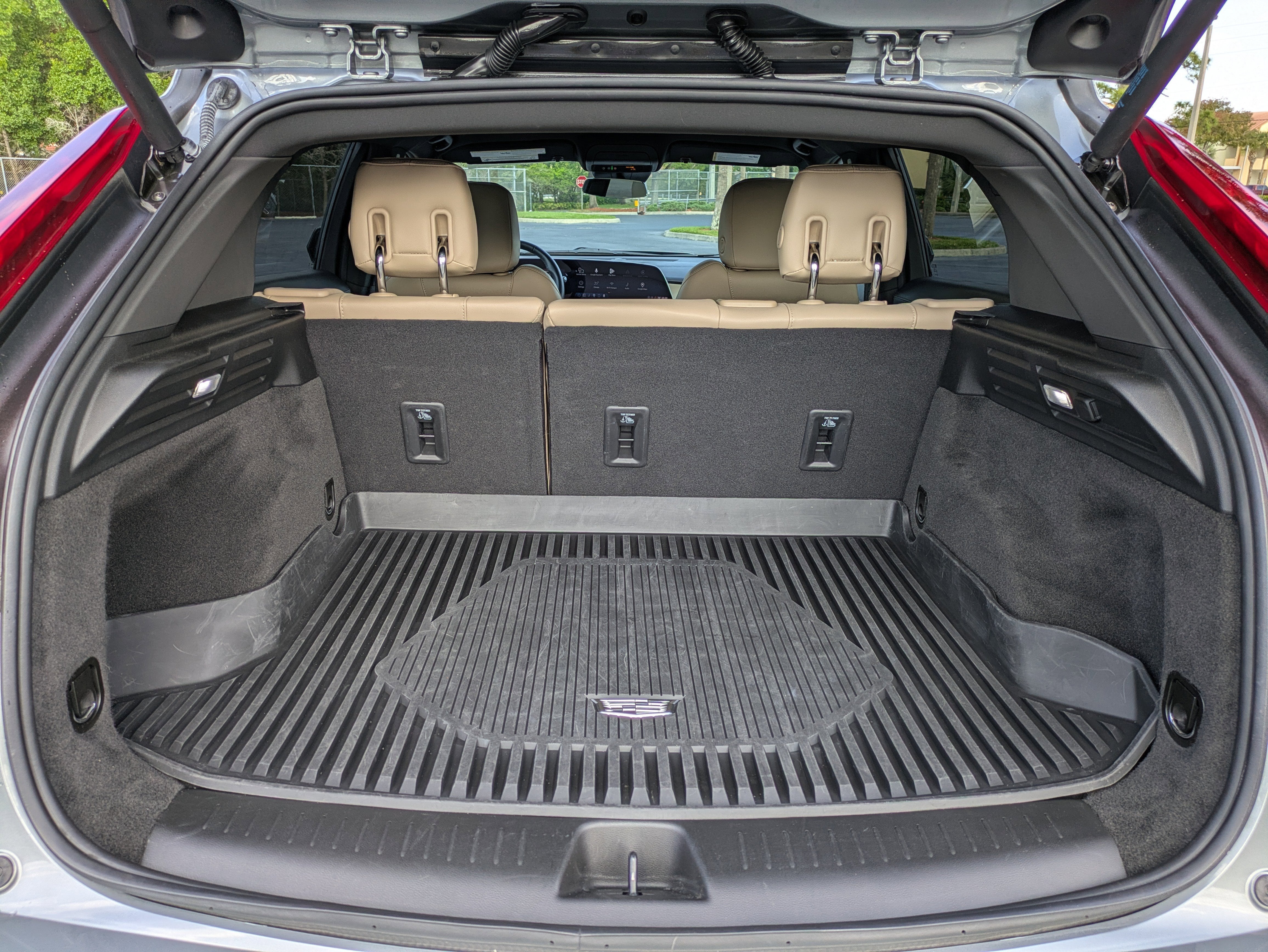 2024 Cadillac XT4 Luxury