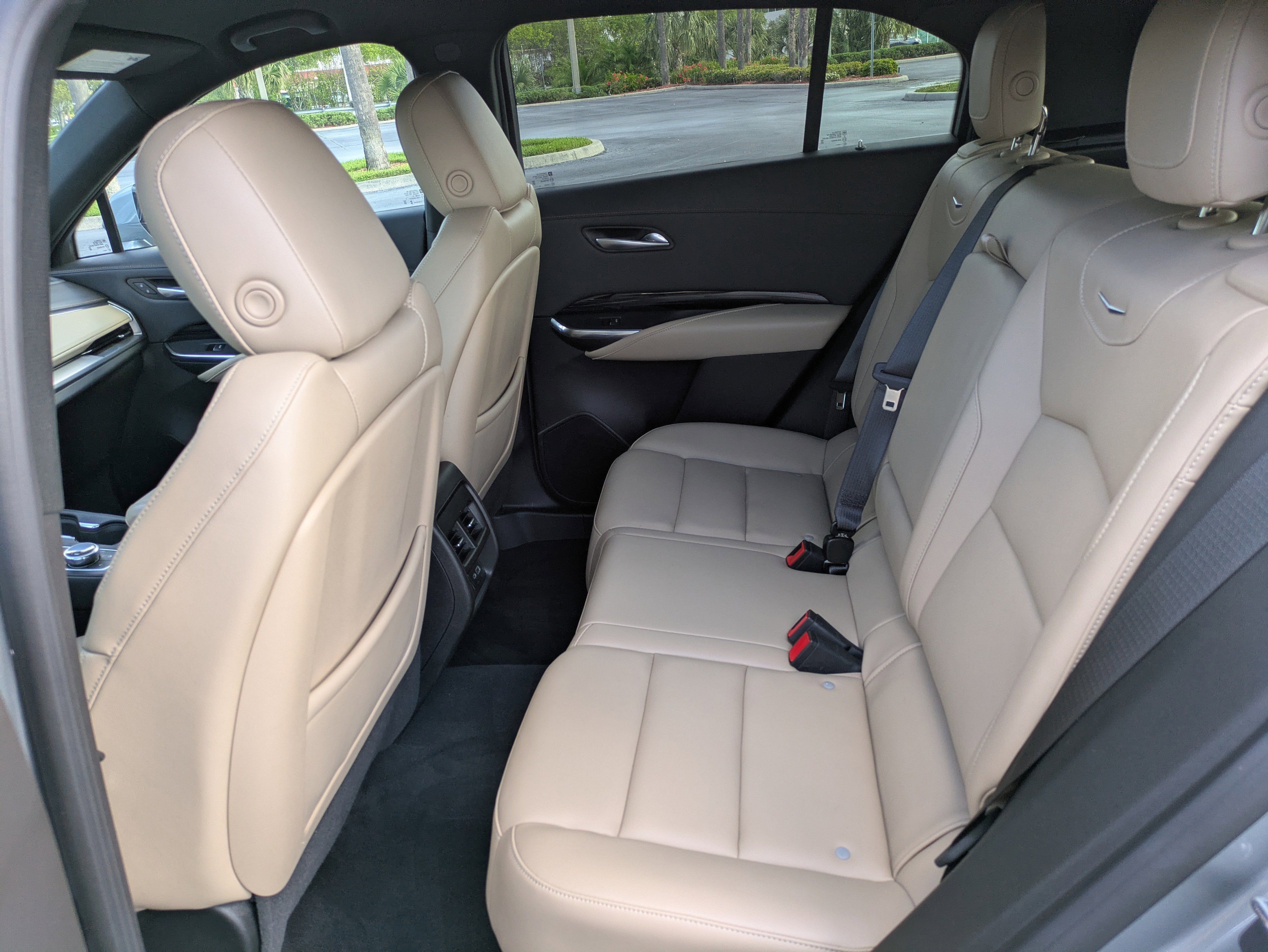 2024 Cadillac XT4 Luxury