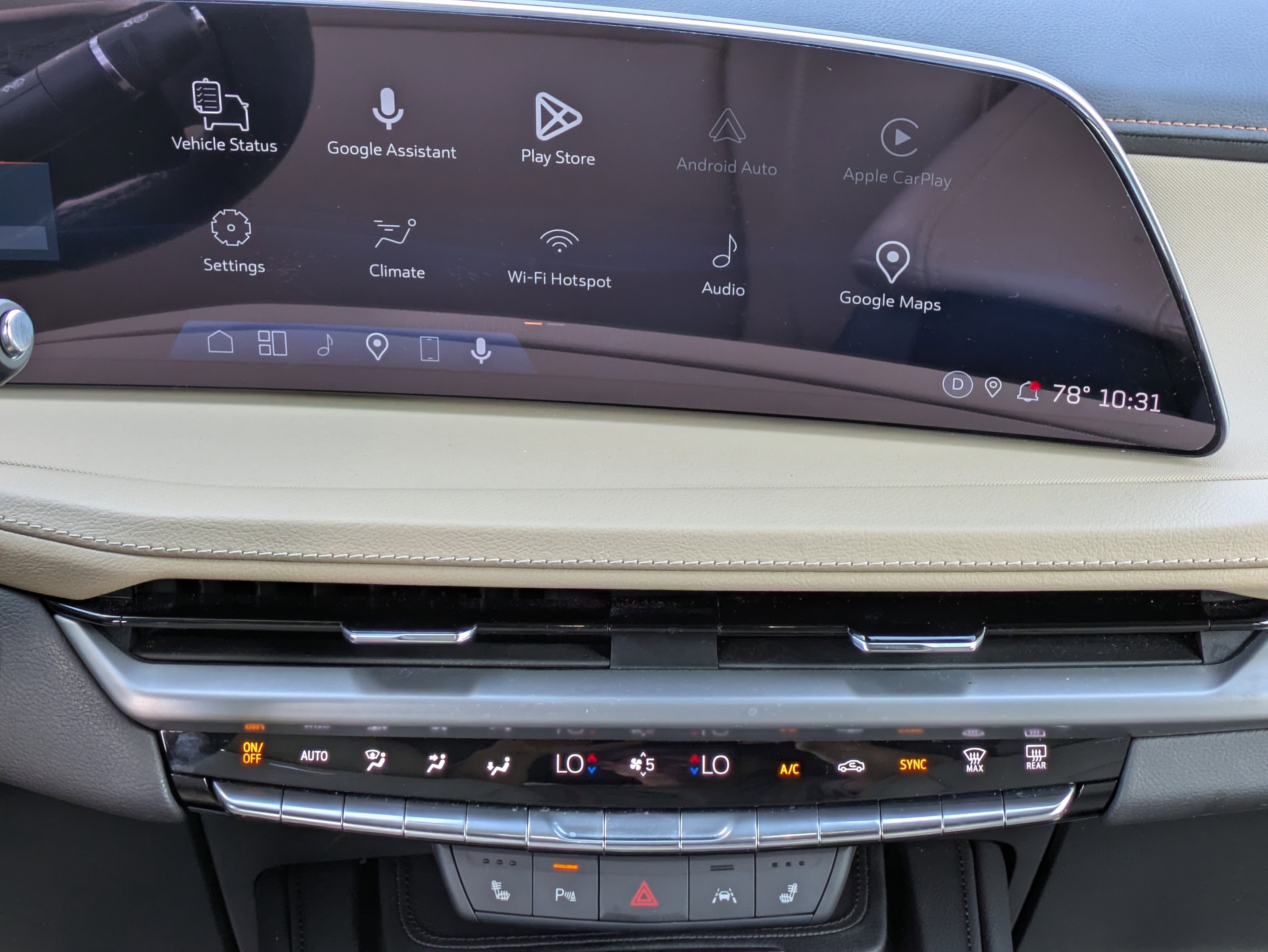 2024 Cadillac XT4 Luxury