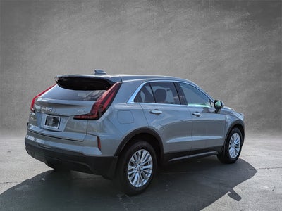 2024 Cadillac XT4 Luxury
