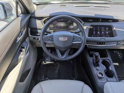 2023 Cadillac XT4 Premium Luxury