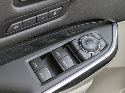 2023 Cadillac XT4 FWD Premium Luxury