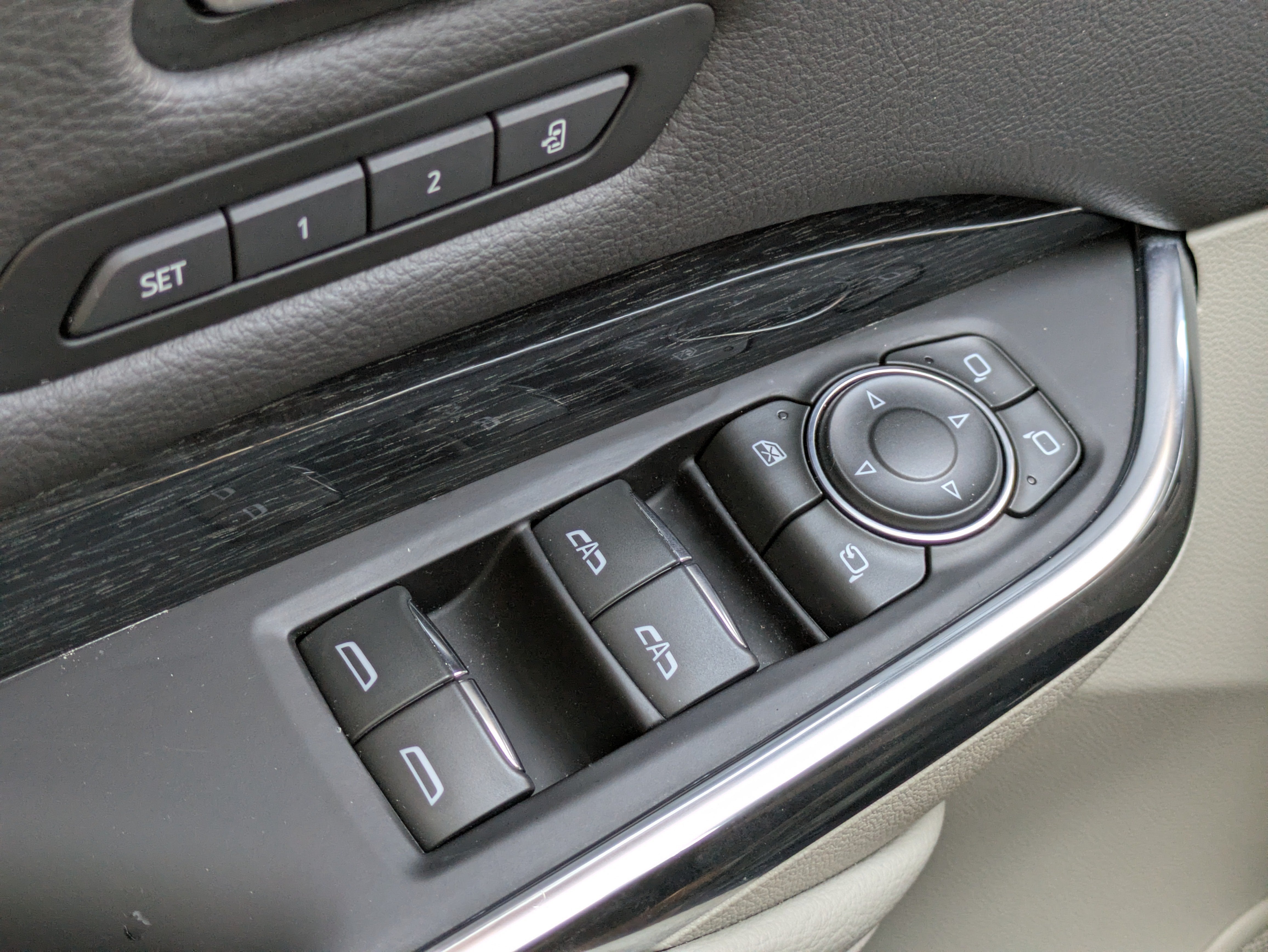 2023 Cadillac XT4 FWD Premium Luxury