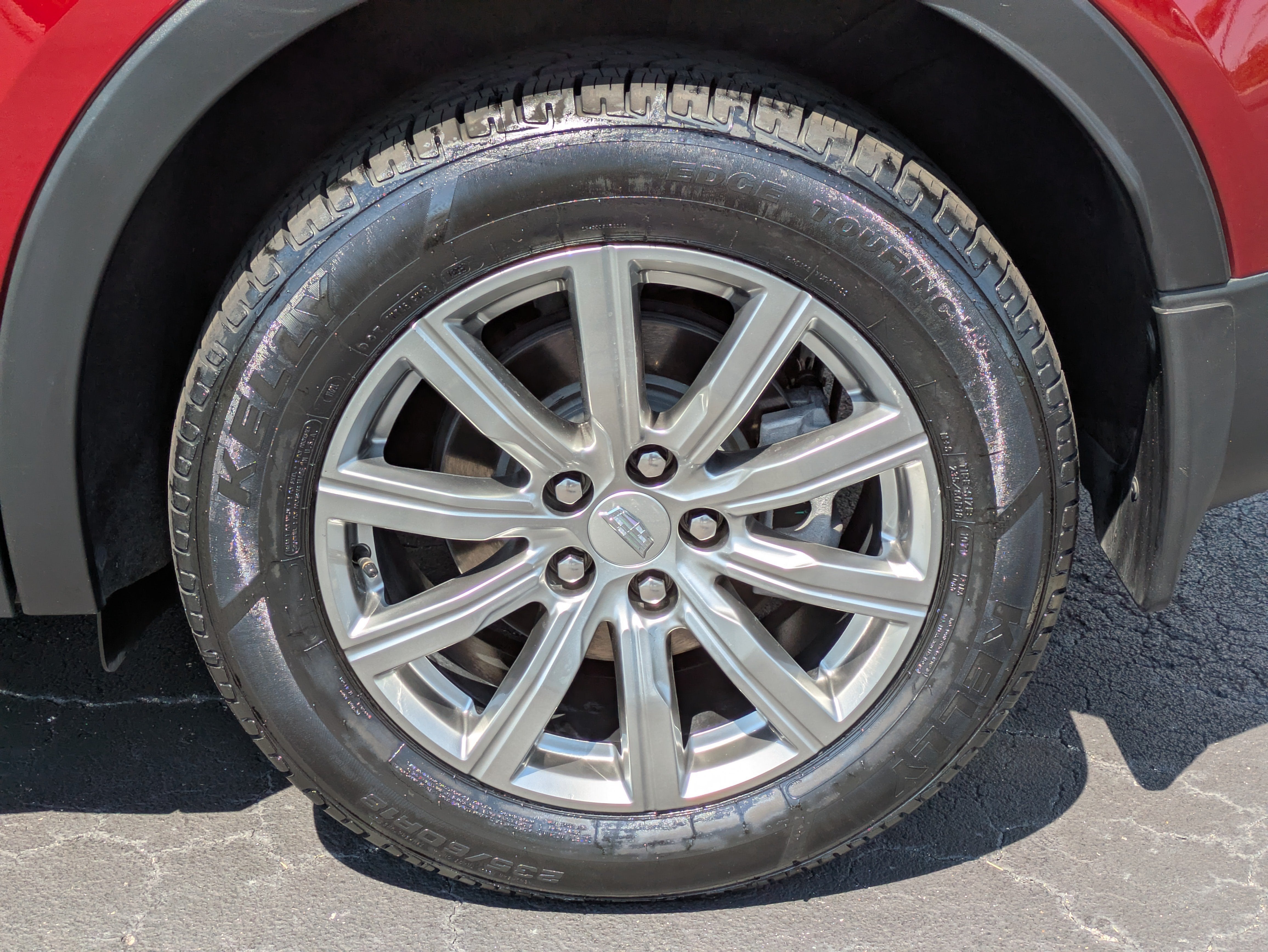 2023 Cadillac XT4 FWD Premium Luxury