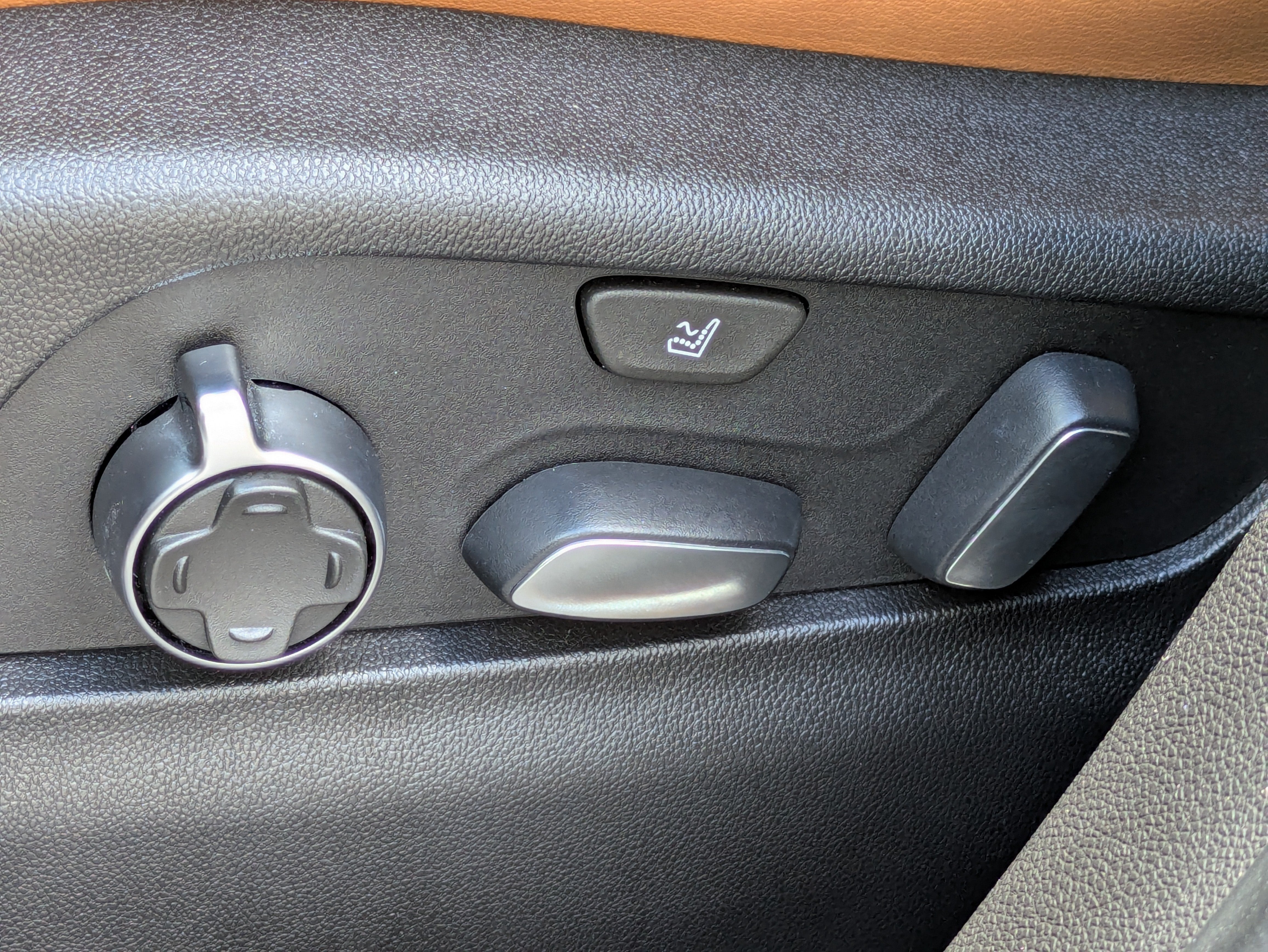 2019 Cadillac XT4 FWD Premium Luxury