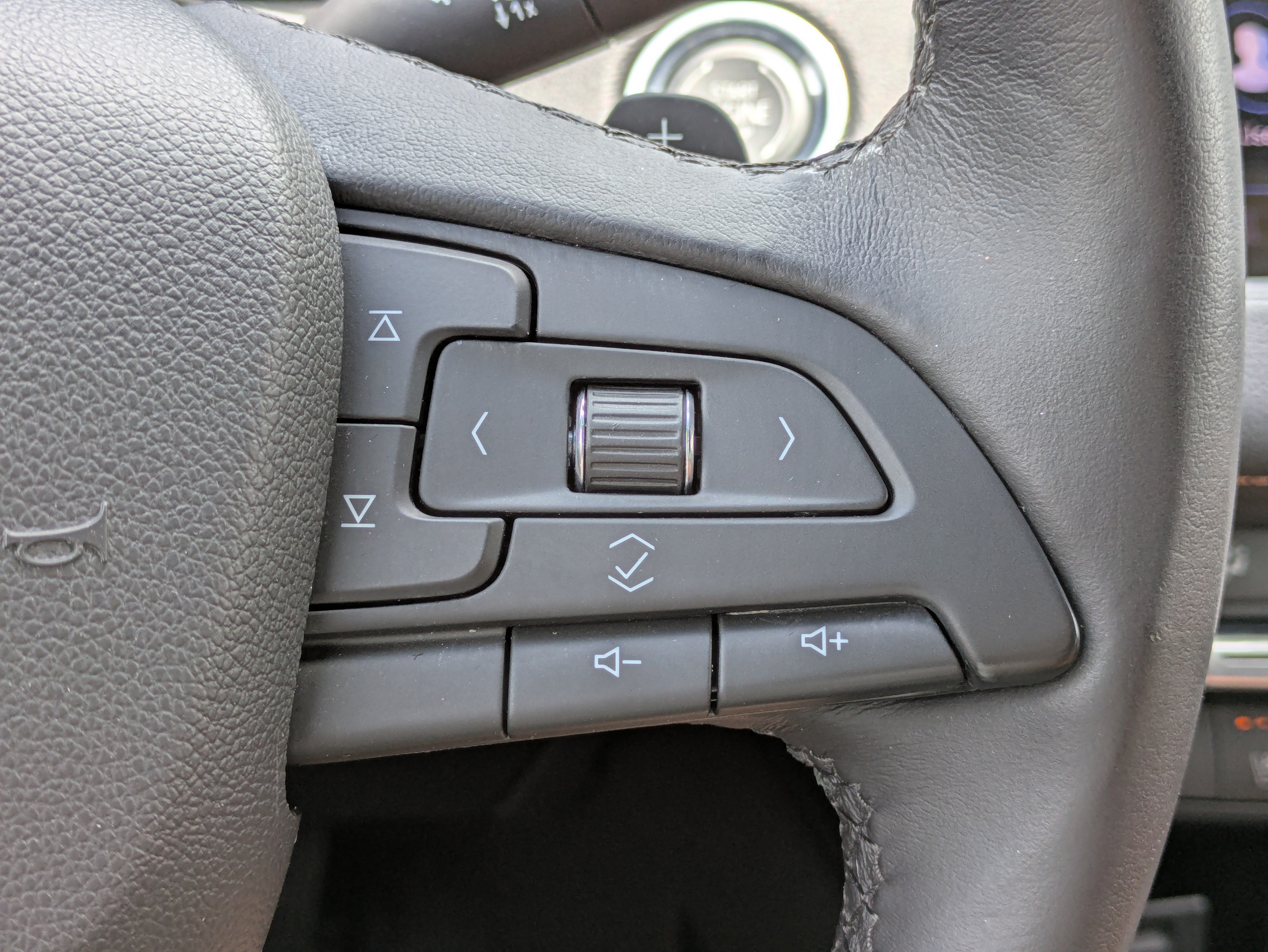 2019 Cadillac XT4 FWD Premium Luxury