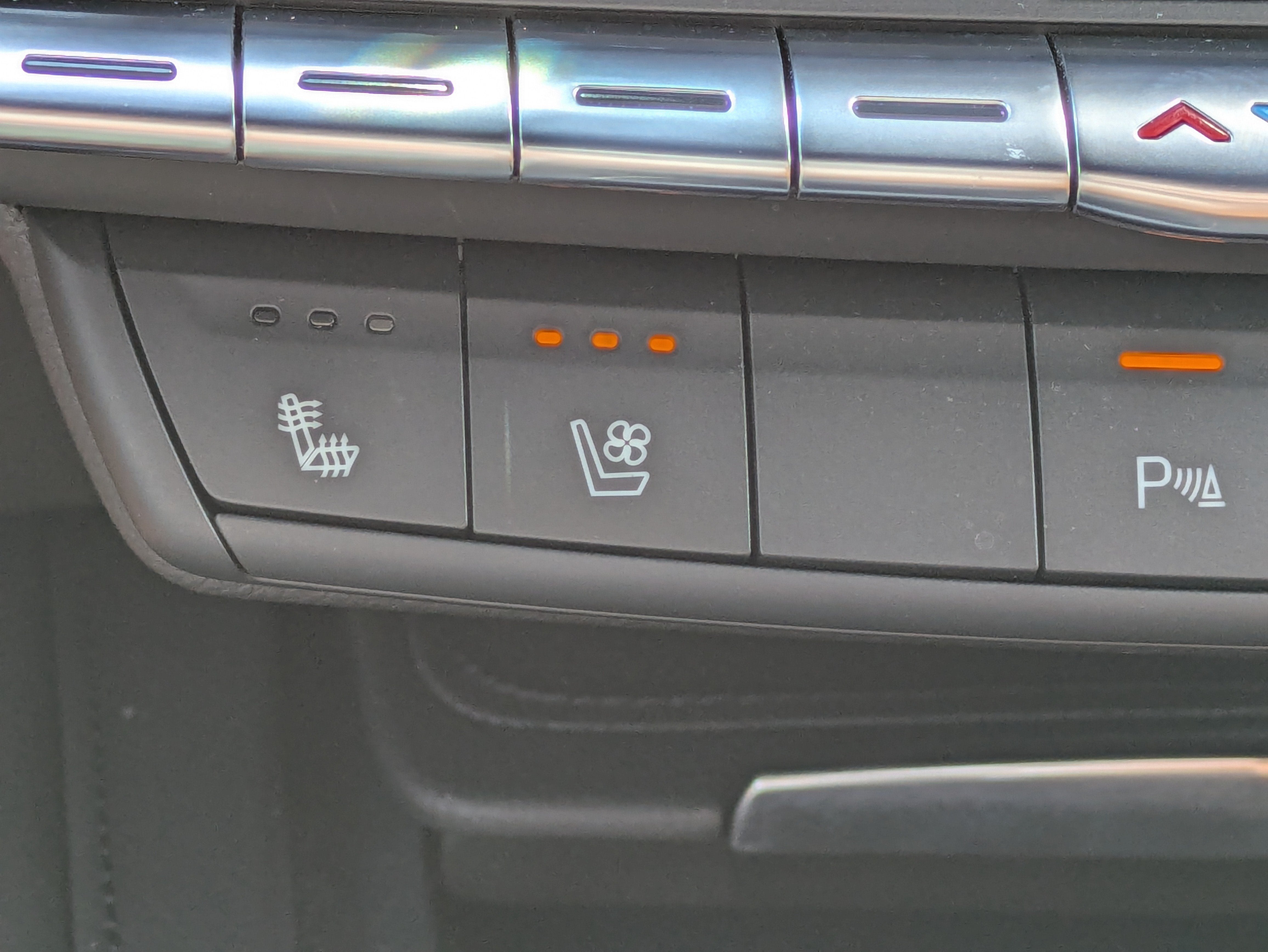 2019 Cadillac XT4 FWD Premium Luxury