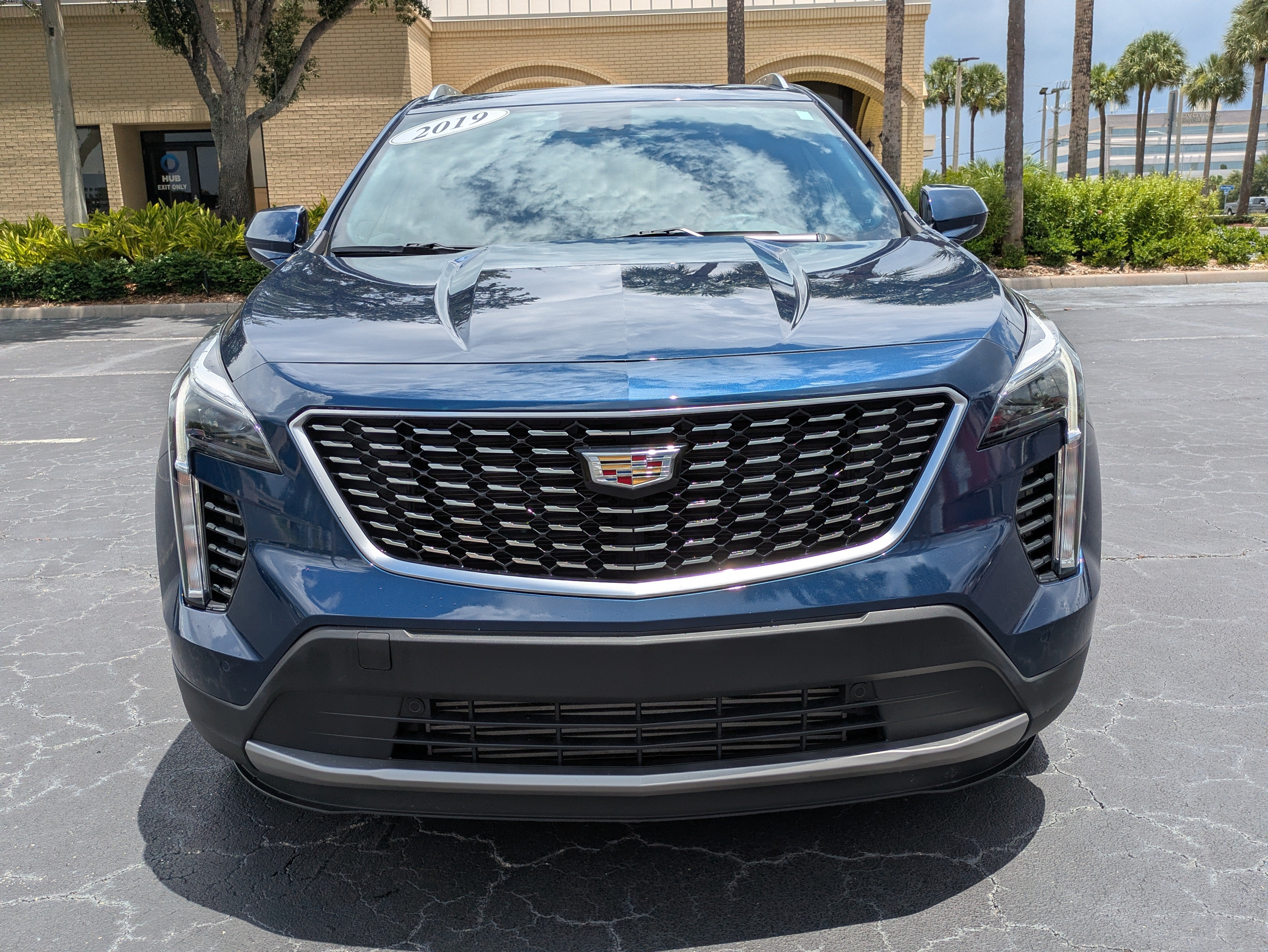 2019 Cadillac XT4 FWD Premium Luxury