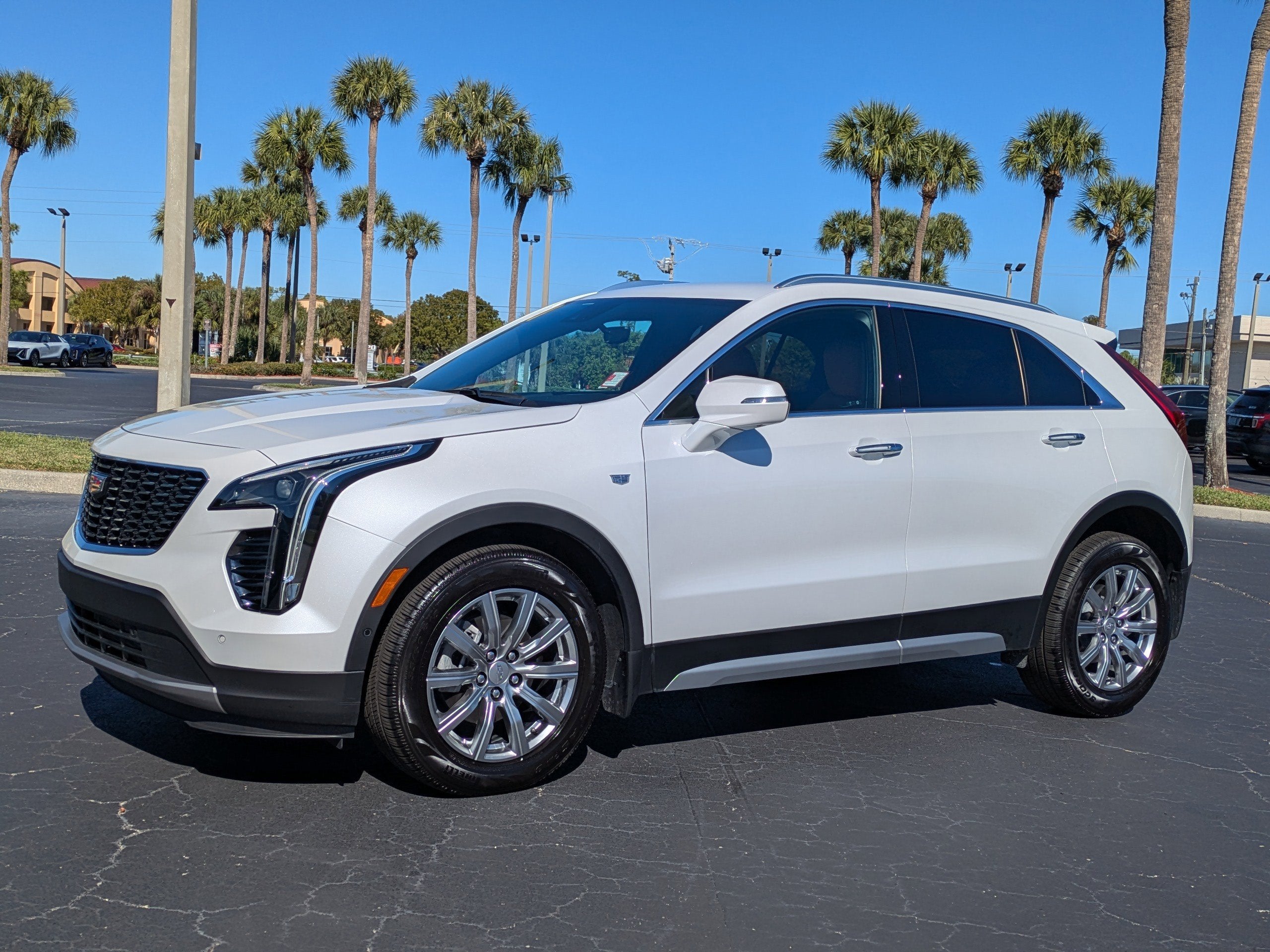 2021 Cadillac XT4 Premium Luxury
