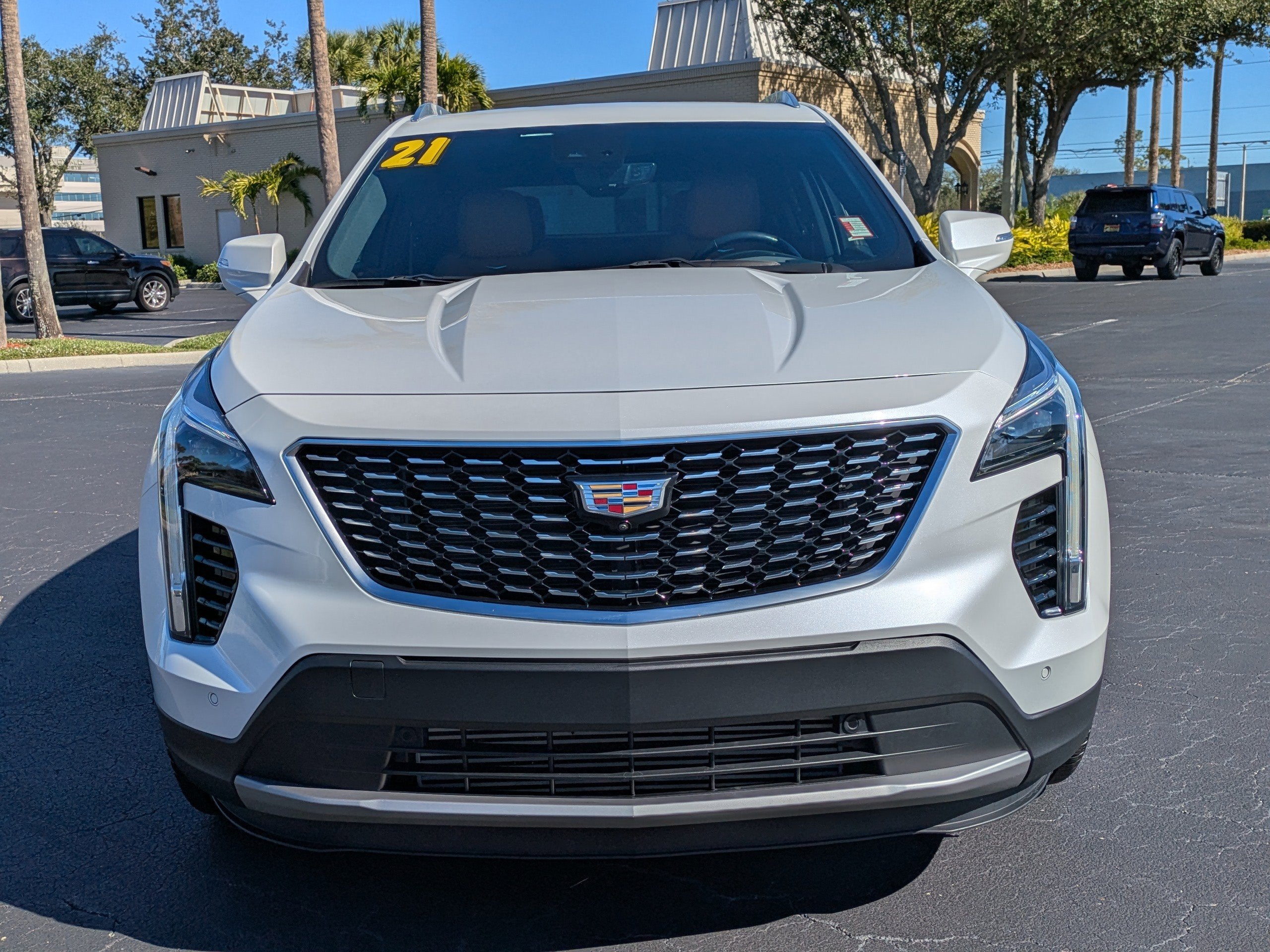 2021 Cadillac XT4 Premium Luxury