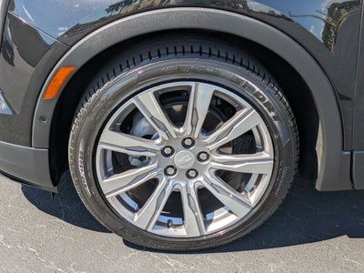 2022 Cadillac XT4 Premium Luxury