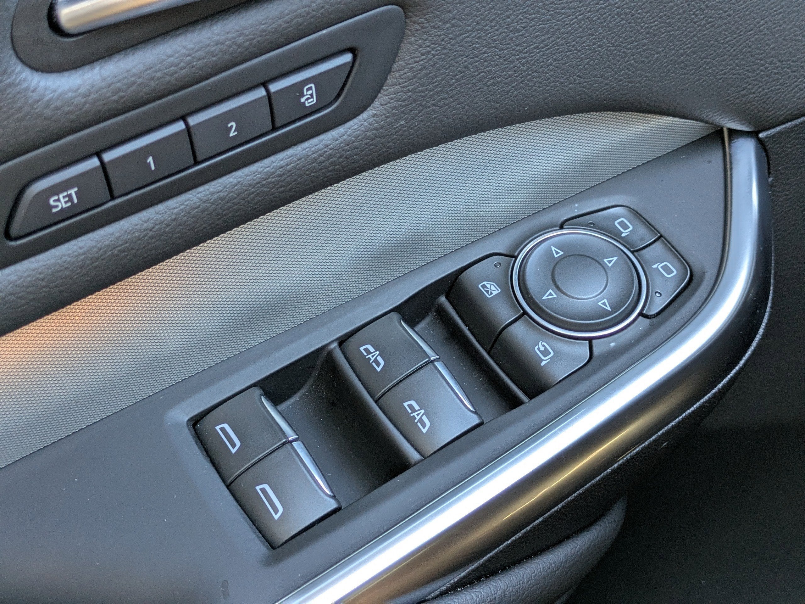 2022 Cadillac XT4 Premium Luxury