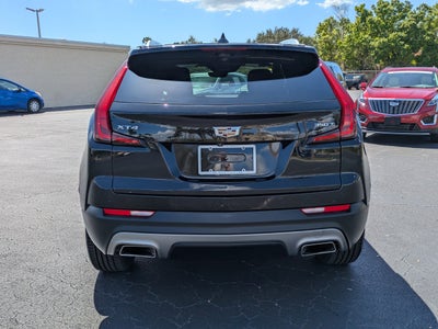2022 Cadillac XT4 Premium Luxury