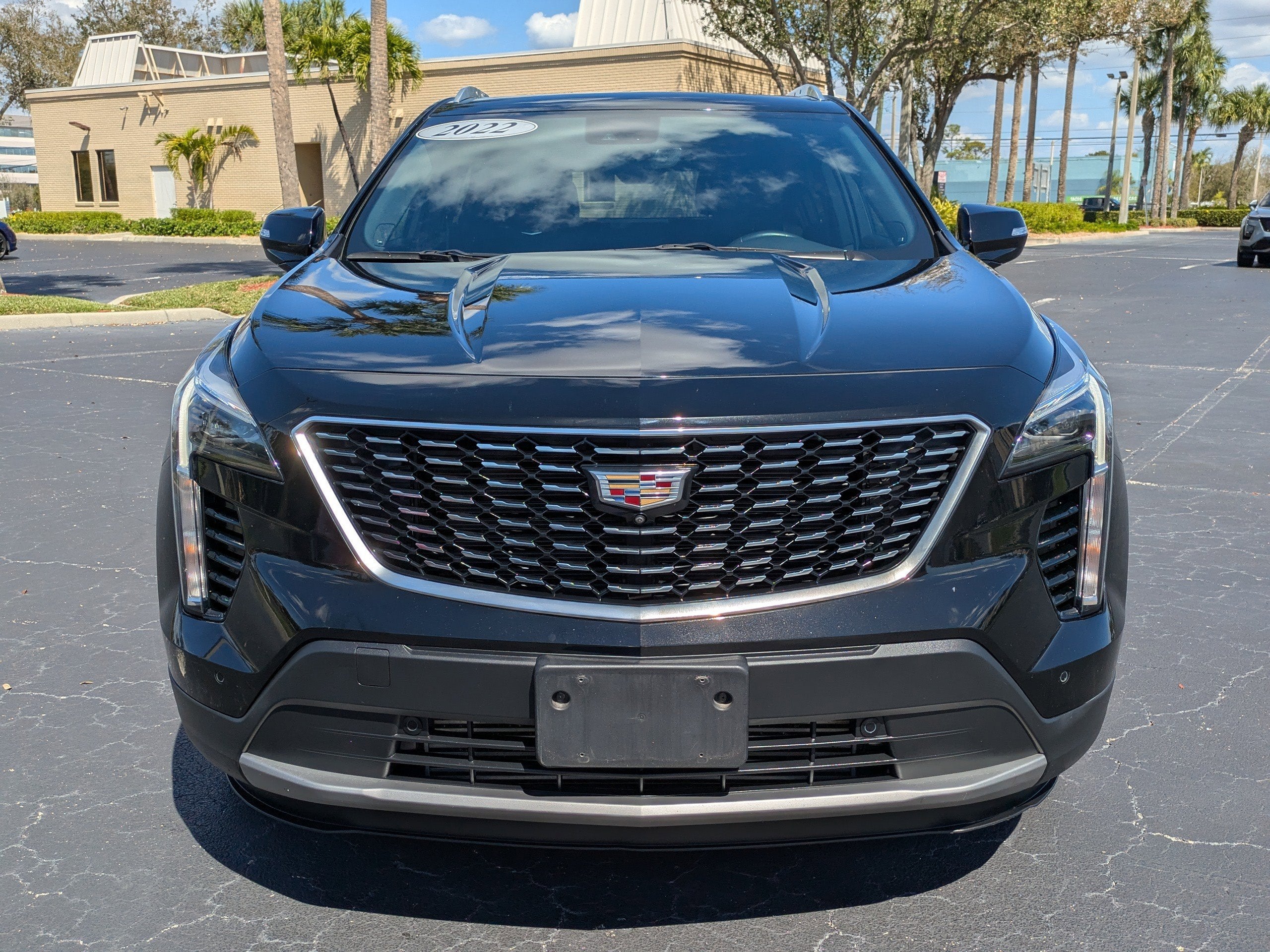 2022 Cadillac XT4 Premium Luxury