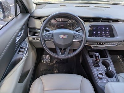 2023 Cadillac XT4 Premium Luxury