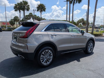 2024 Cadillac XT4 Premium Luxury