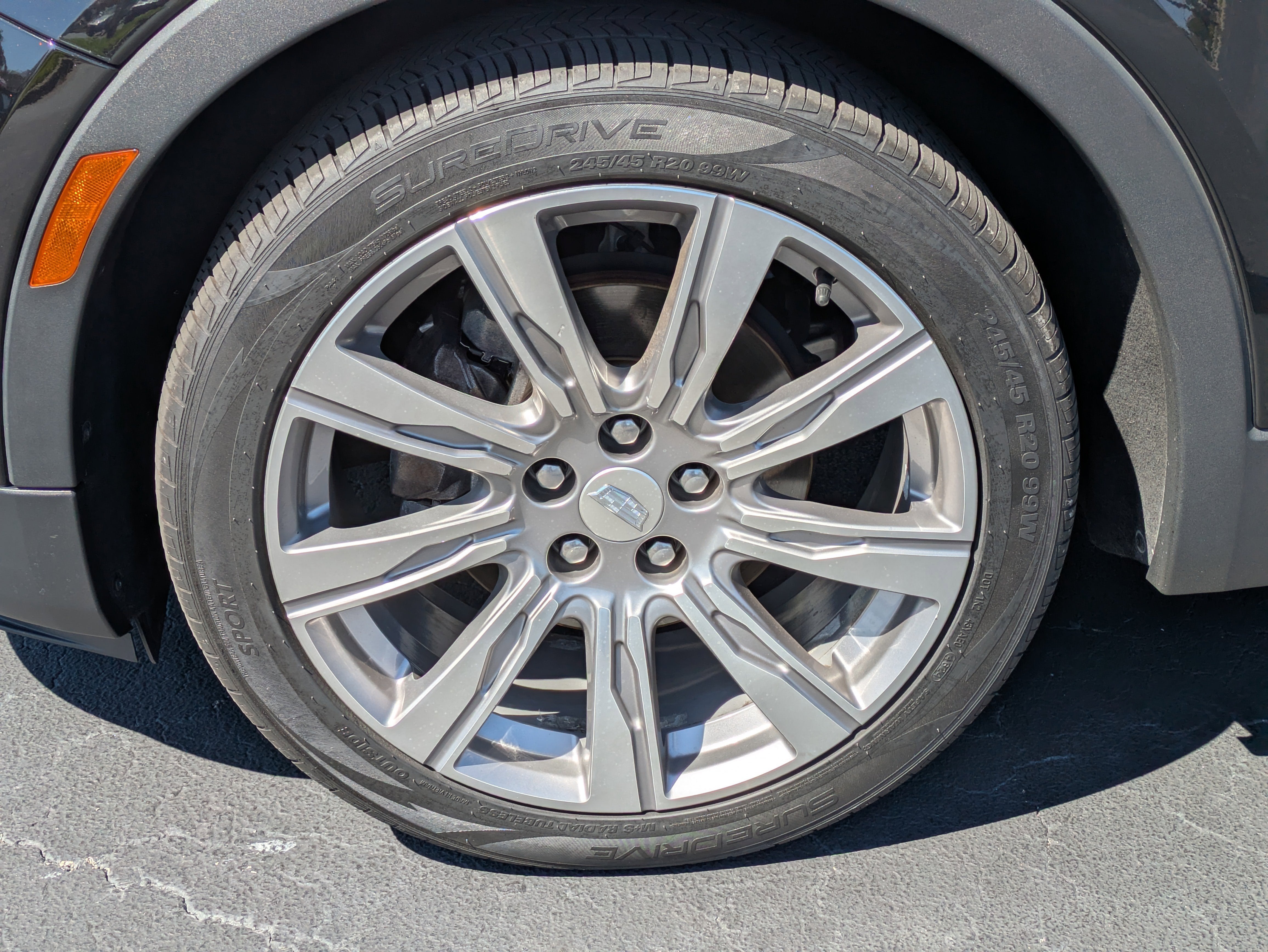 2019 Cadillac XT4 FWD Premium Luxury