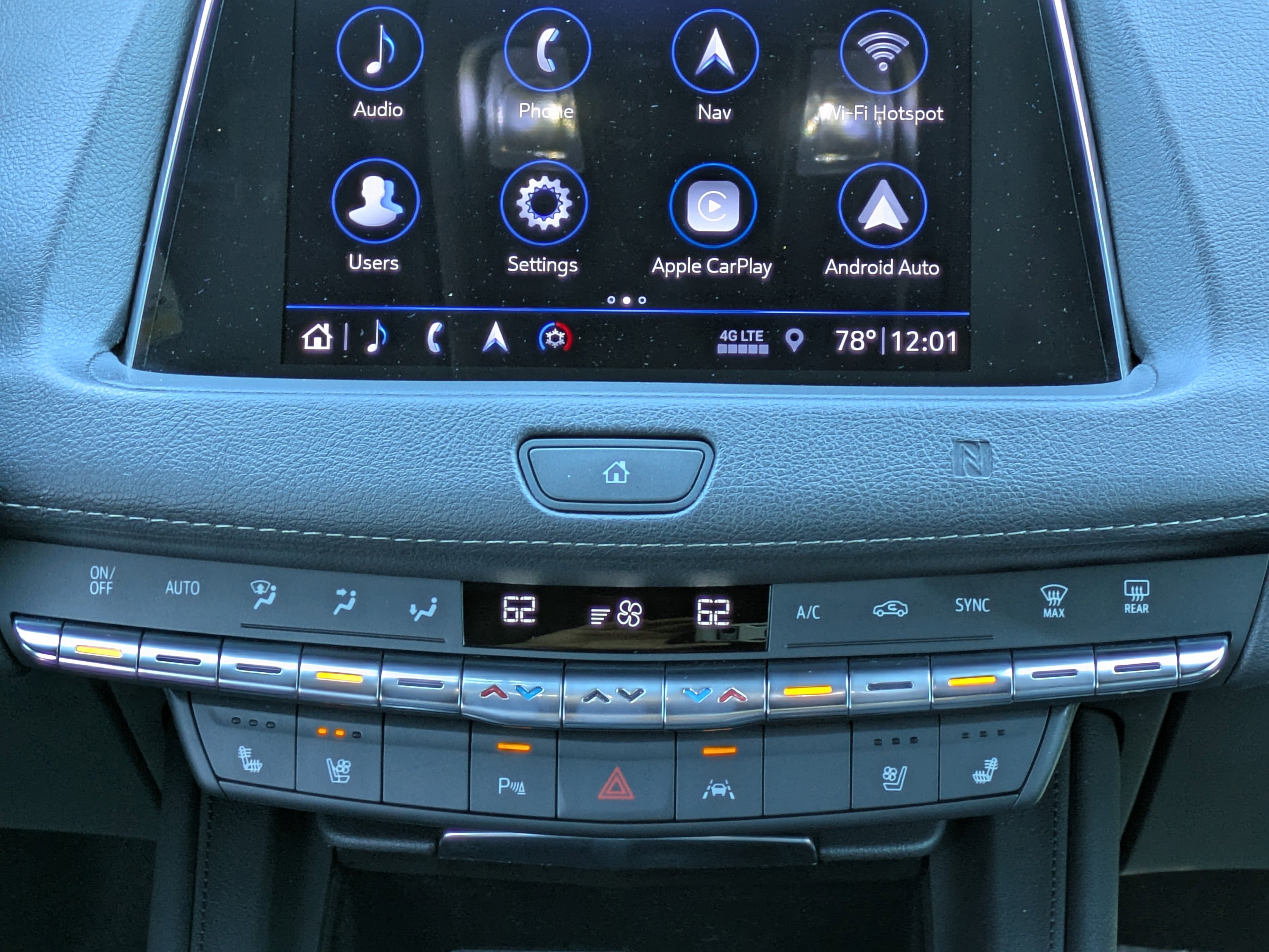 2019 Cadillac XT4 FWD Premium Luxury