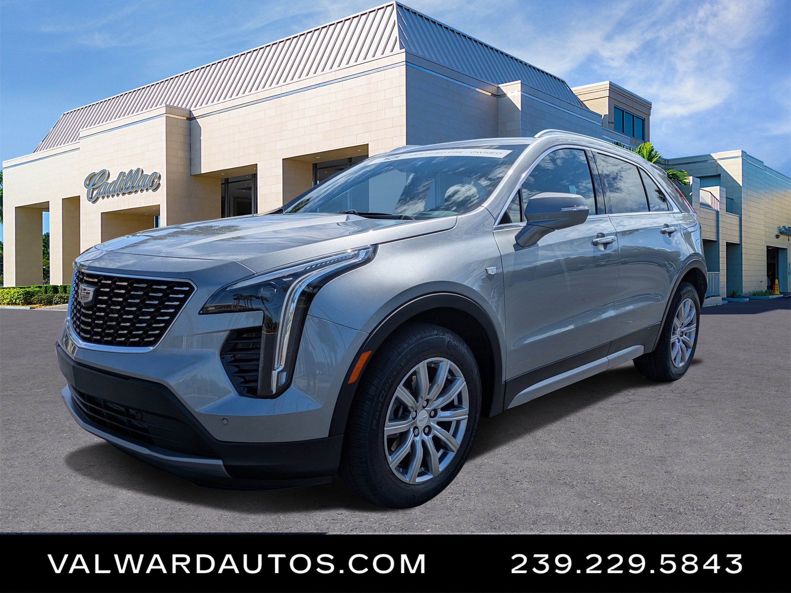 2023 Cadillac XT4 Premium Luxury