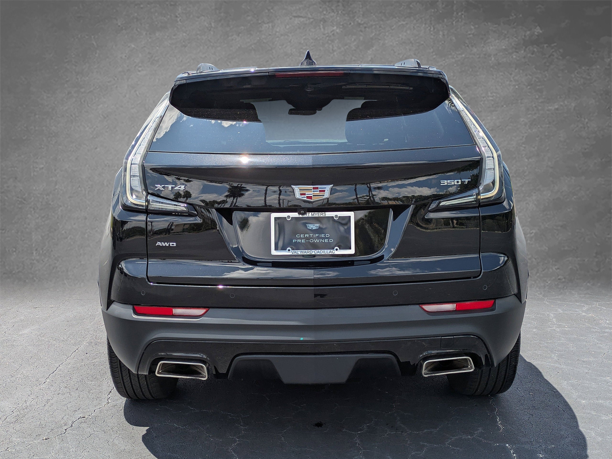2023 Cadillac XT4 Sport