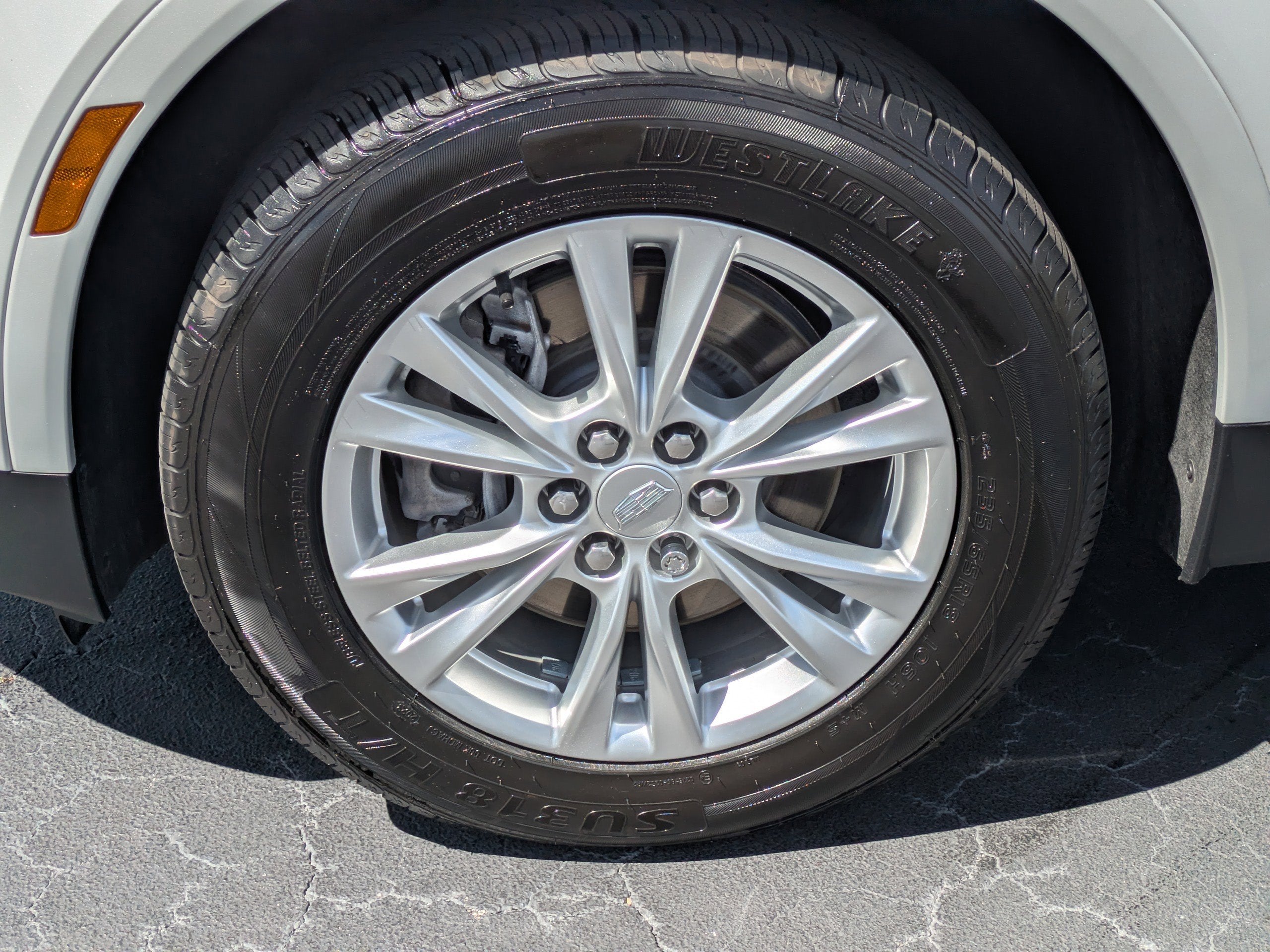 2022 Cadillac XT5 Luxury